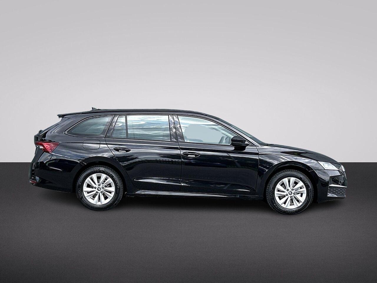 Skoda OCTAVIA Combi FL Business Edition m-HEV 1.5 TSI 115 pk 7 versn. DSG | Getint glas achter | Trekhaak wegklapbaar