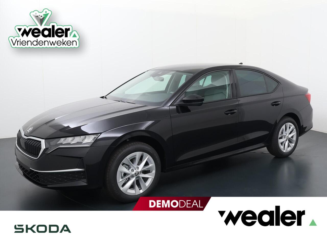 Skoda OCTAVIA Business Edition 1.5 TSI DSG | Automaat | Navigatie | Adaptieve cruise control | Apple Carplay/Android Auto | 17" lichtmetalen velgen |