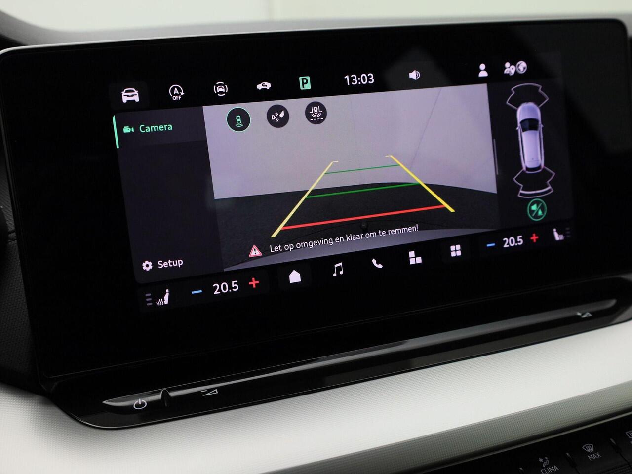 Skoda OCTAVIA Combi 1.5TSI/150PK MHEV Selection DSG · Trekhaak · Camera · Apple/Android Car Play · Achterbank verwarmd · Keyless · Garantie tot januari 2027