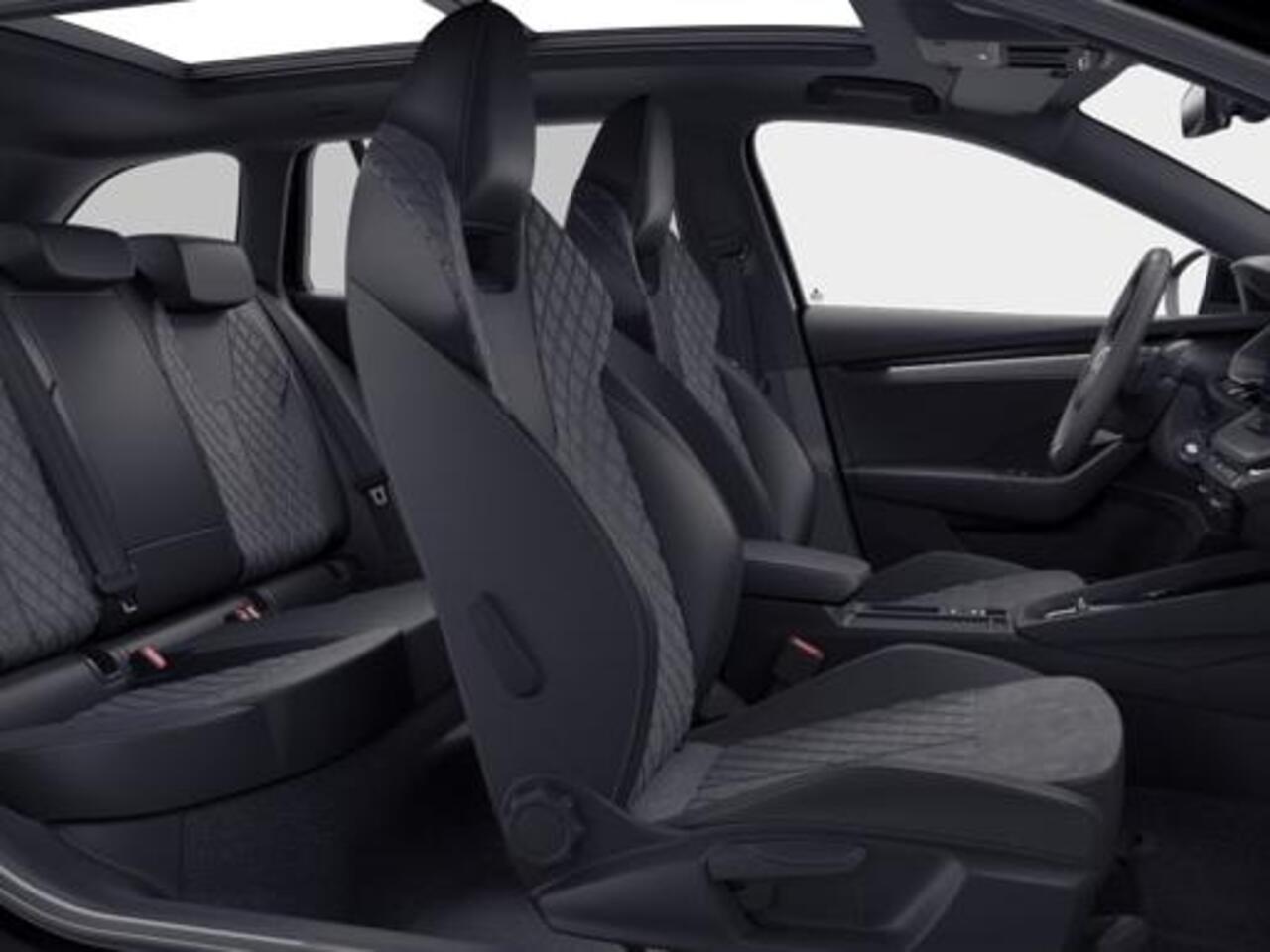 Skoda OCTAVIA Combi Sportline Tour m-HEV 1.5 TSI 150 pk 7 versn. DSG | Panorama schuif/kanteldak | Trekhaak, wegklapbaar | Infotainment navigatie pakket | Travel Assist pakket | Winter pakket