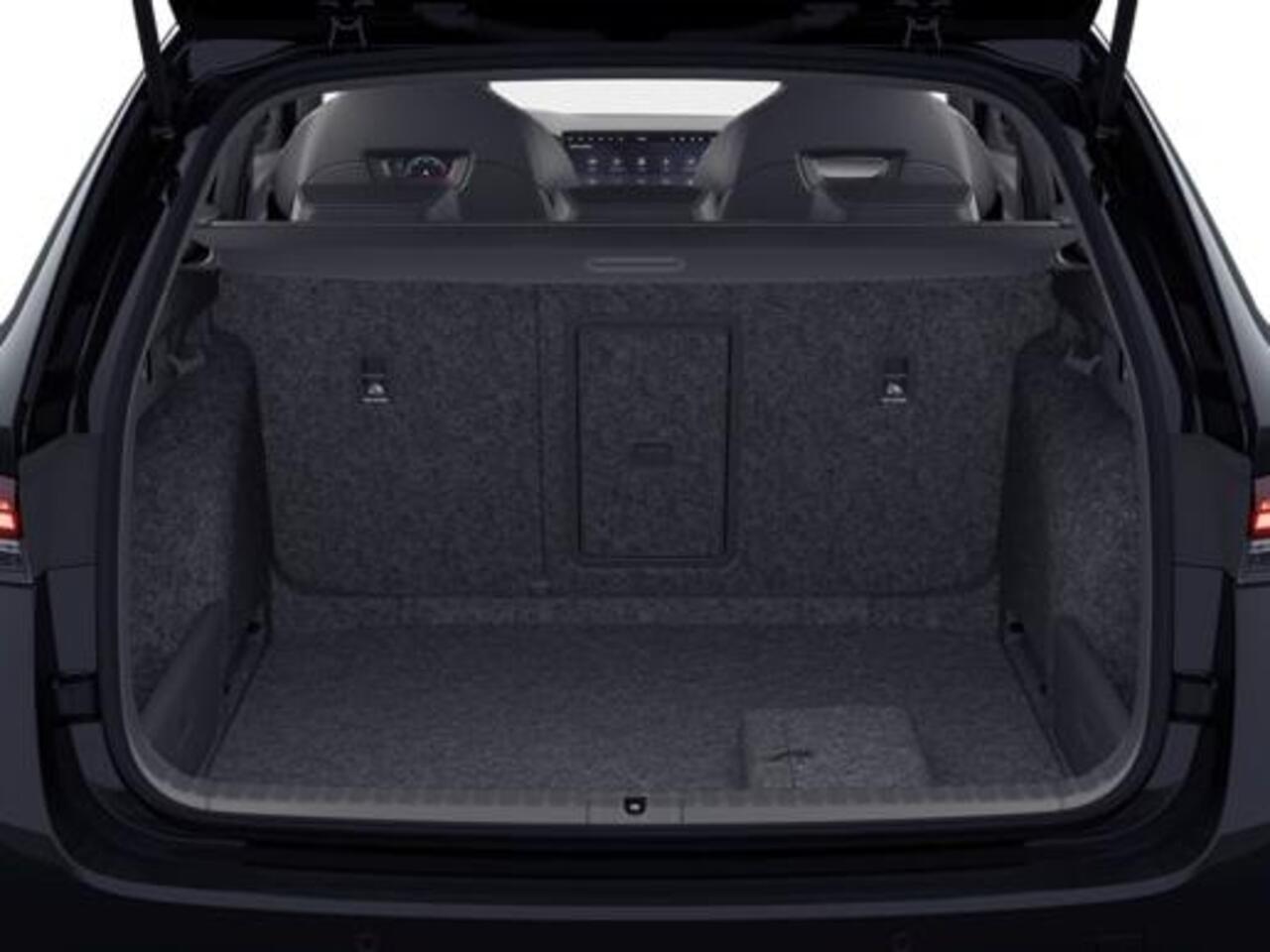 Skoda OCTAVIA Combi Sportline Tour m-HEV 1.5 TSI 150 pk 7 versn. DSG | Panorama schuif/kanteldak | Trekhaak, wegklapbaar | Infotainment navigatie pakket | Travel Assist pakket | Winter pakket