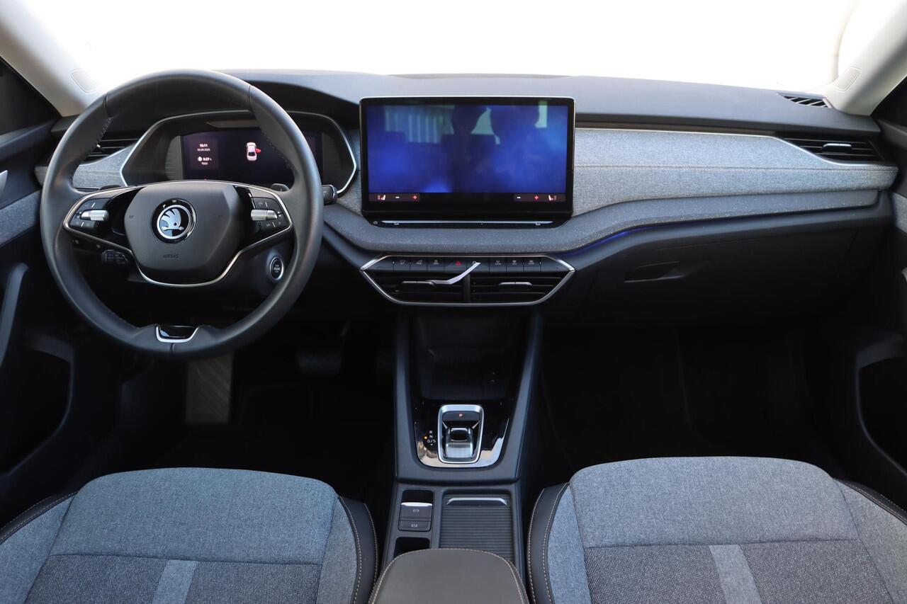 Skoda OCTAVIA 1.5 TSI Business Edition DSG7 115pk