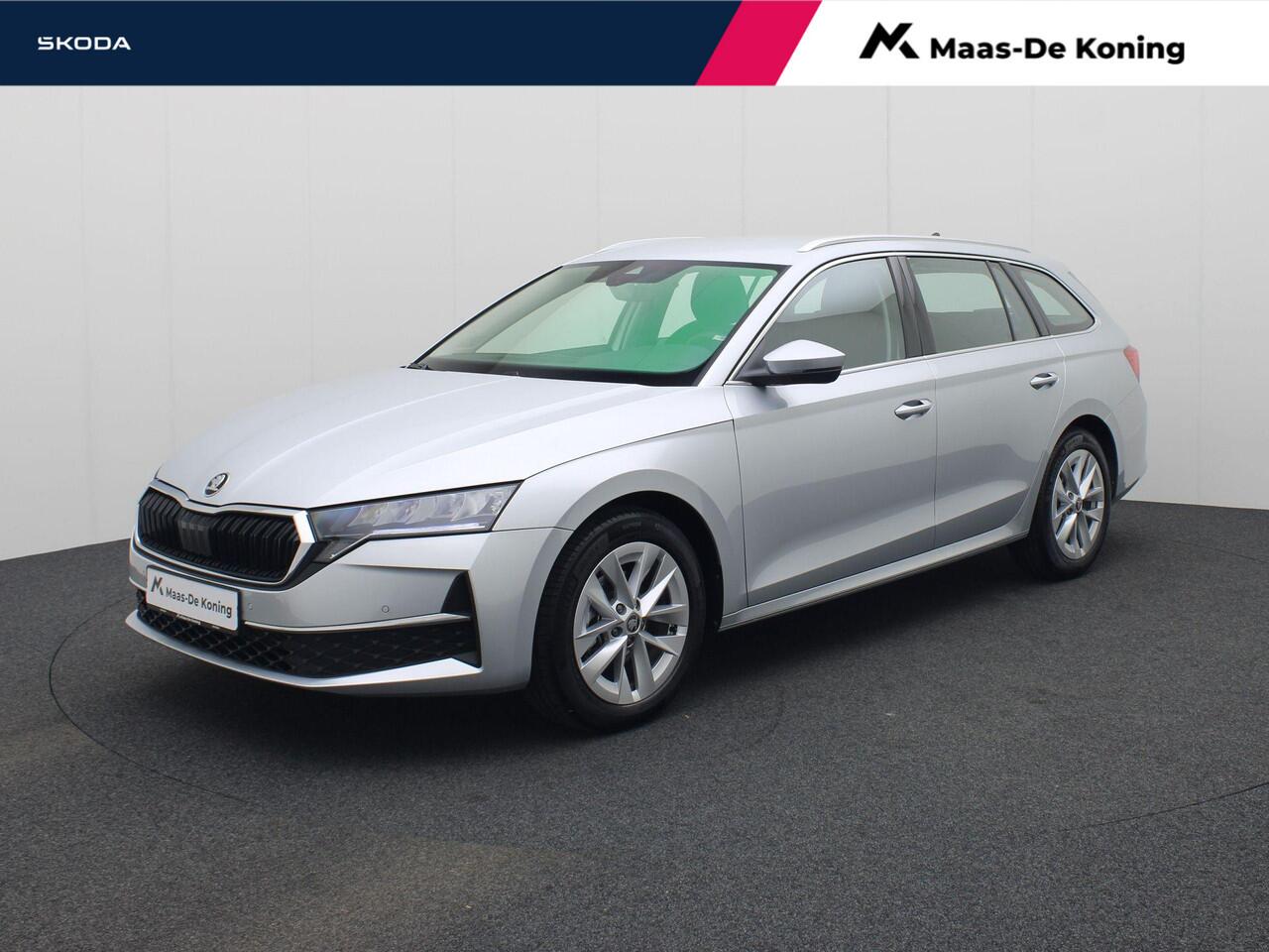 Skoda OCTAVIA Combi 1.5eTSI/150PK MHEV Selection DSG · Camera + Parkeersensoren · Stoel-/stuurverwarming · Trekhaak · Garantie tot januari 2027
