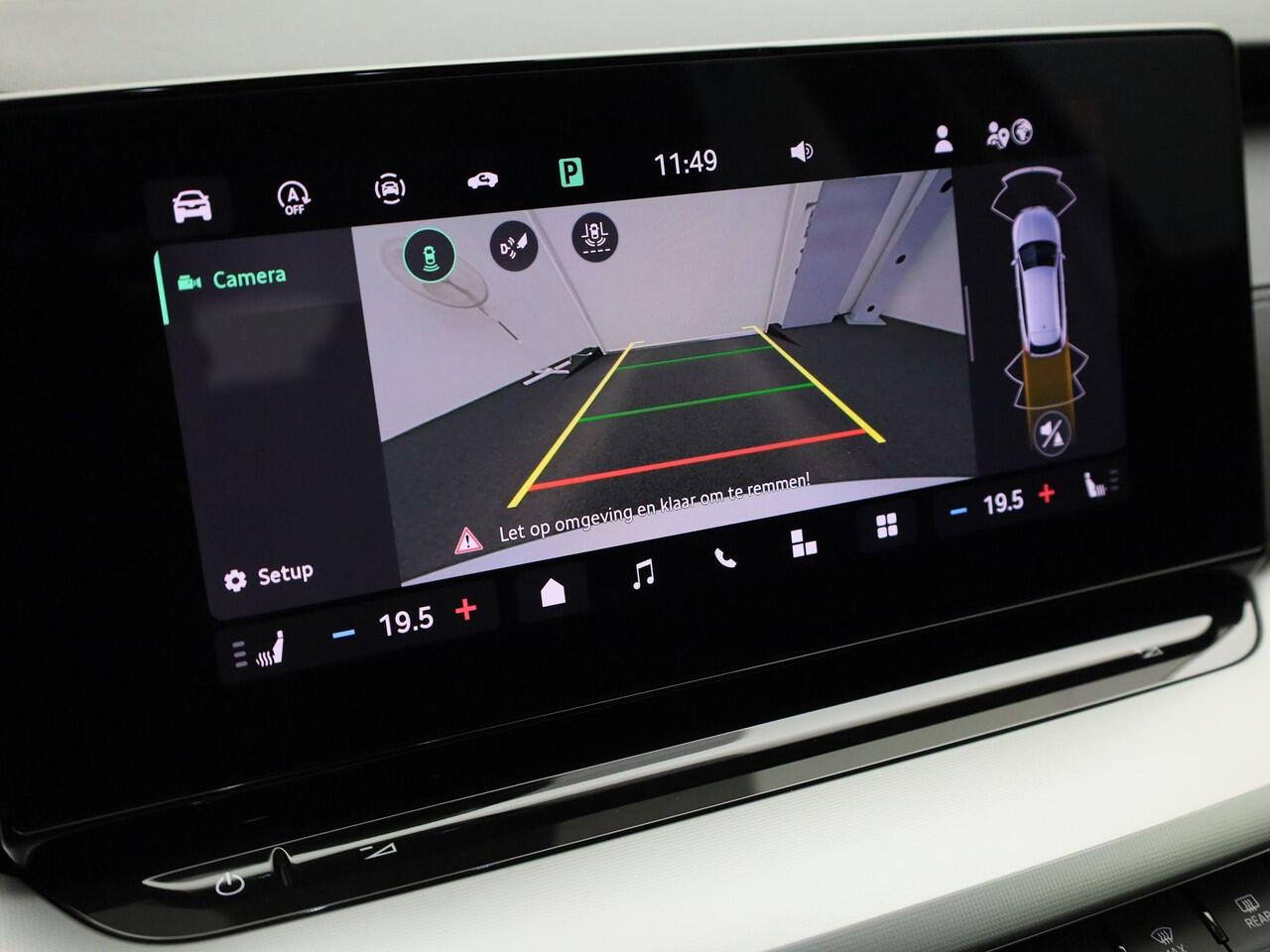 Skoda OCTAVIA Combi 1.5eTSI/150PK MHEV Selection DSG · Camera + Parkeersensoren · Stoel-/stuurverwarming · Trekhaak · Garantie tot januari 2027
