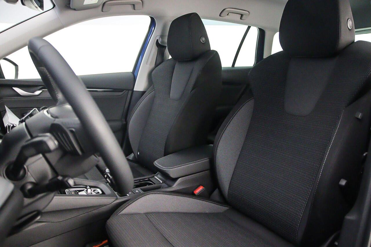 Skoda OCTAVIA Combi Business Edition Plus 1.5 eTSI 115pk DSG Automaat Adaptive cruise control, LED matrix koplampen, Achteruitrijcamera, Navigatie, Stuurwiel verwarmd, Elektrische achterklep