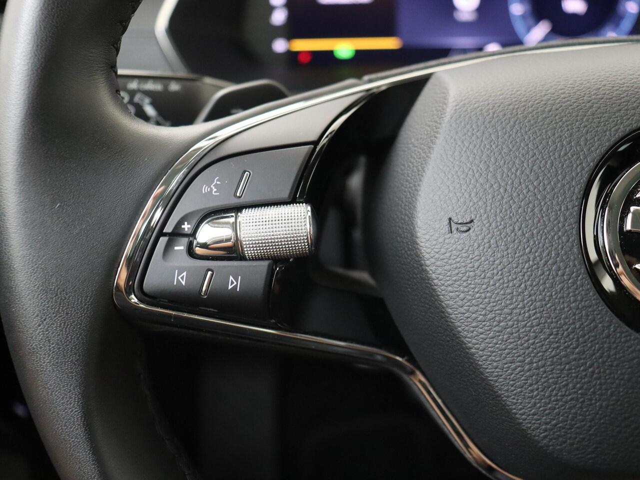 Skoda OCTAVIA Combi 1.5 TSI MHEV Business Edition Plus