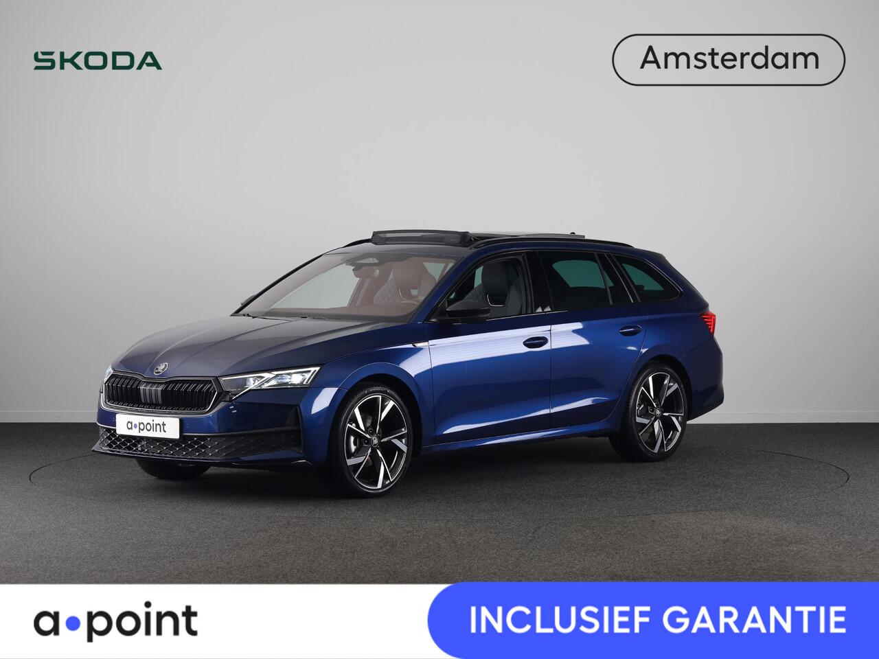 Skoda OCTAVIA Combi Sportline Tour m-HEV 1.5 TSI 150 pk 7 versn. DSG | Schuif/kanteldak | Travel assist | Trekhaak wegklapbaar