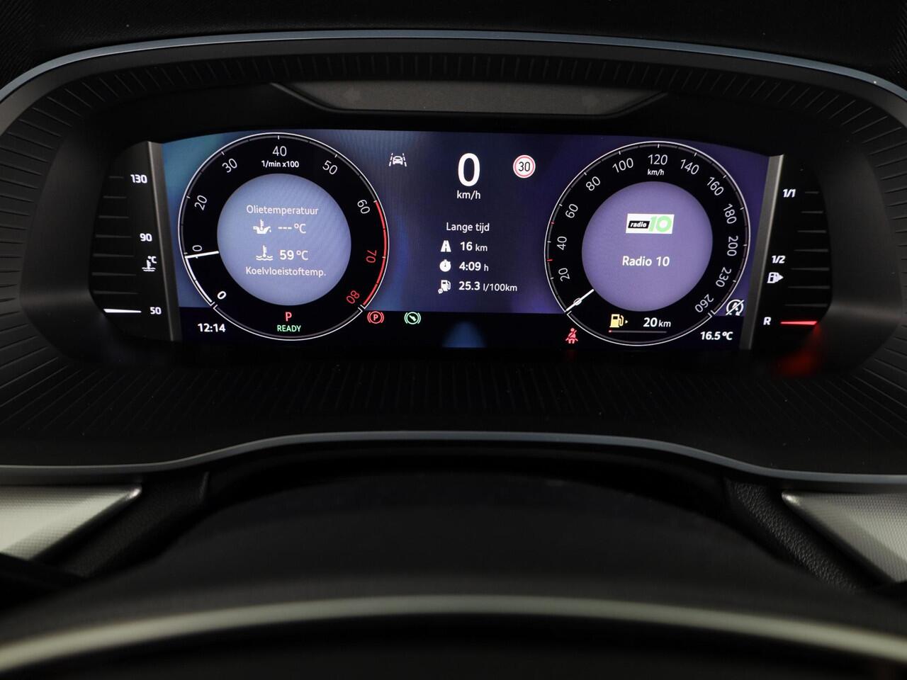 Skoda OCTAVIA Combi Business Edition m-HEV 1.5 TSI 115 pk 7 versn. DSG | Sunset | Wegklapbare trekhaak | 18 inch lichtmetalen velgen Vega Aero zwart