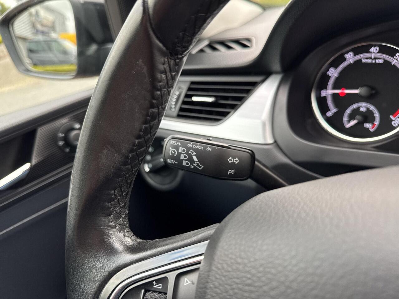 Skoda RAPID Spaceback 1.0 TSI Greentech Drive | 95Pk | Smart Link | Navi | Clima | Pdc |