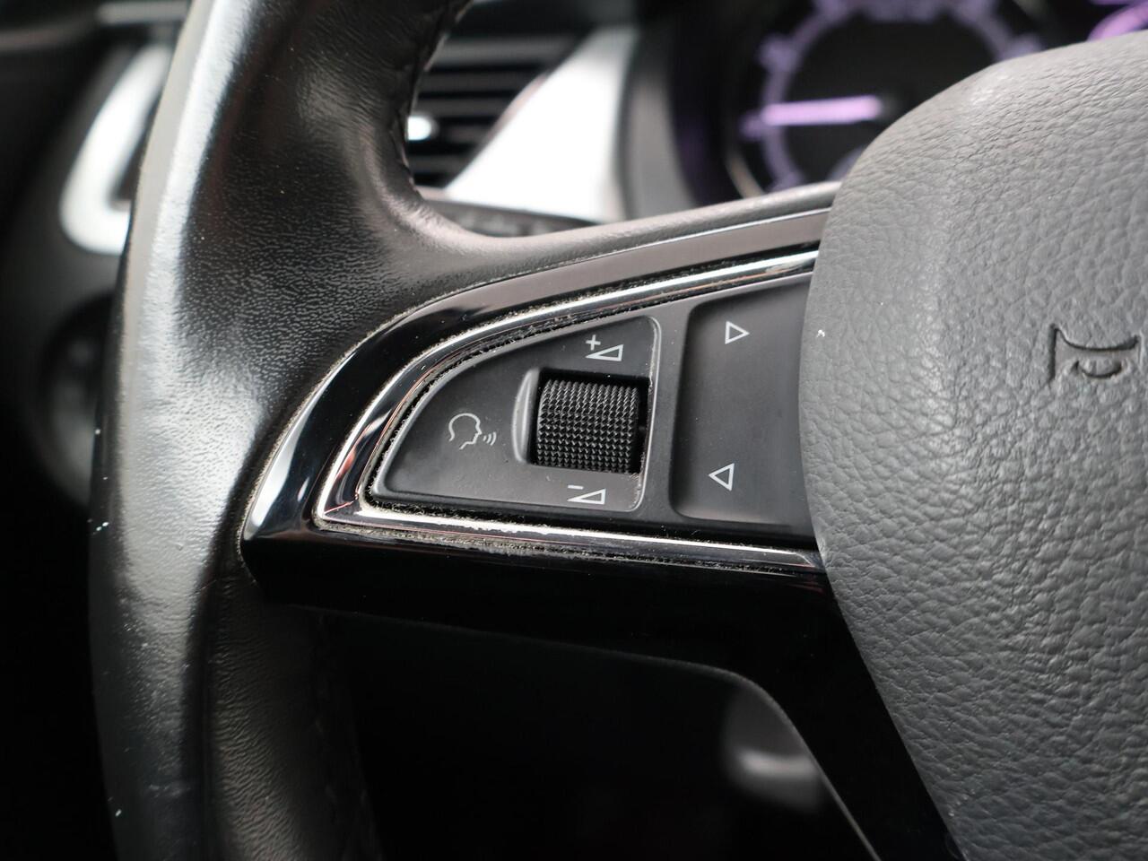 Skoda RAPID Spaceback 1.0 TSI Greentech Drive | 95 PK | Automaat | Multifunctioneel stuurwiel | Cruisecontrol | Stoelverwarming |