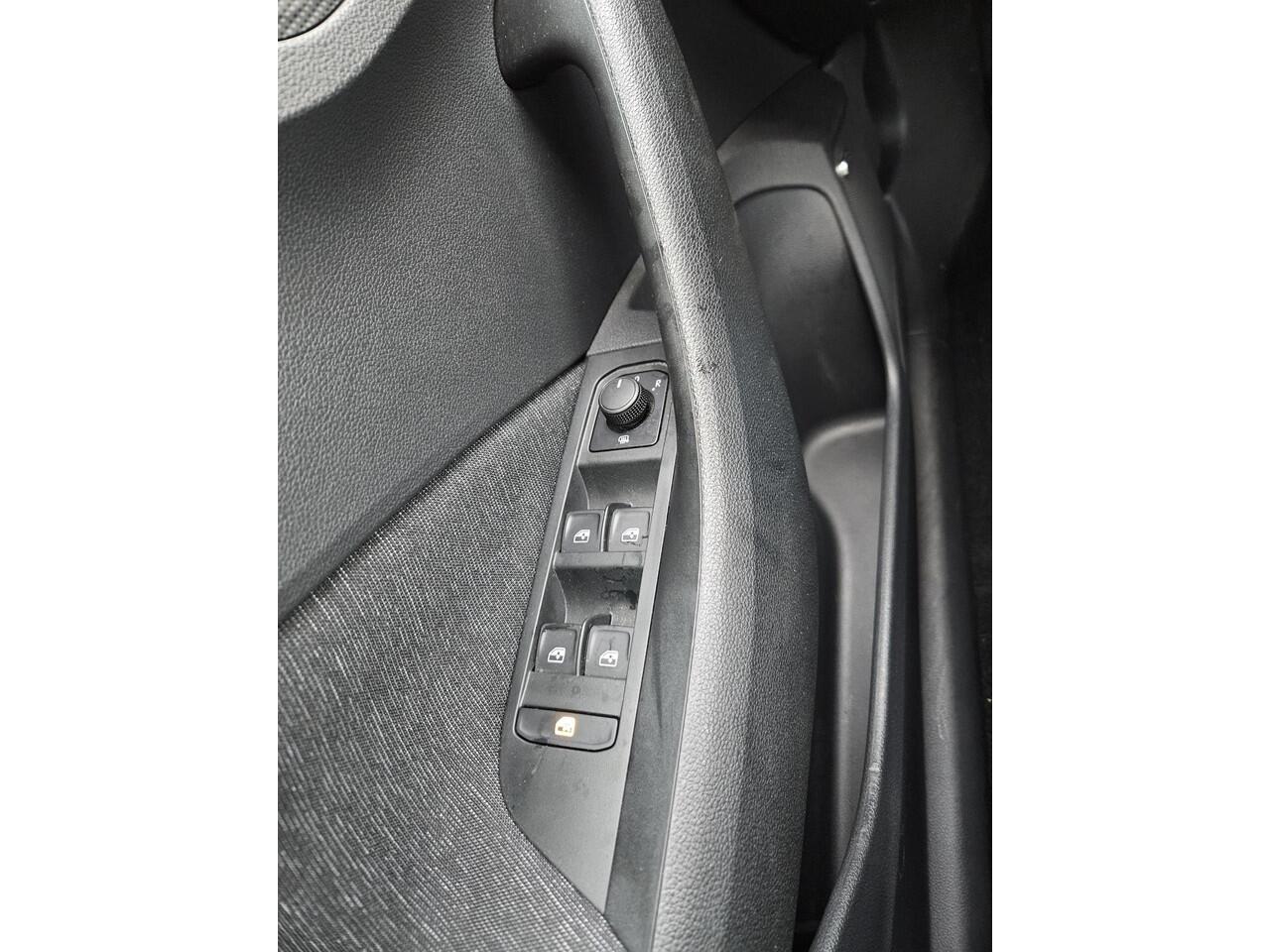 Skoda SCALA 1.0 TSI Business Edition // NAP