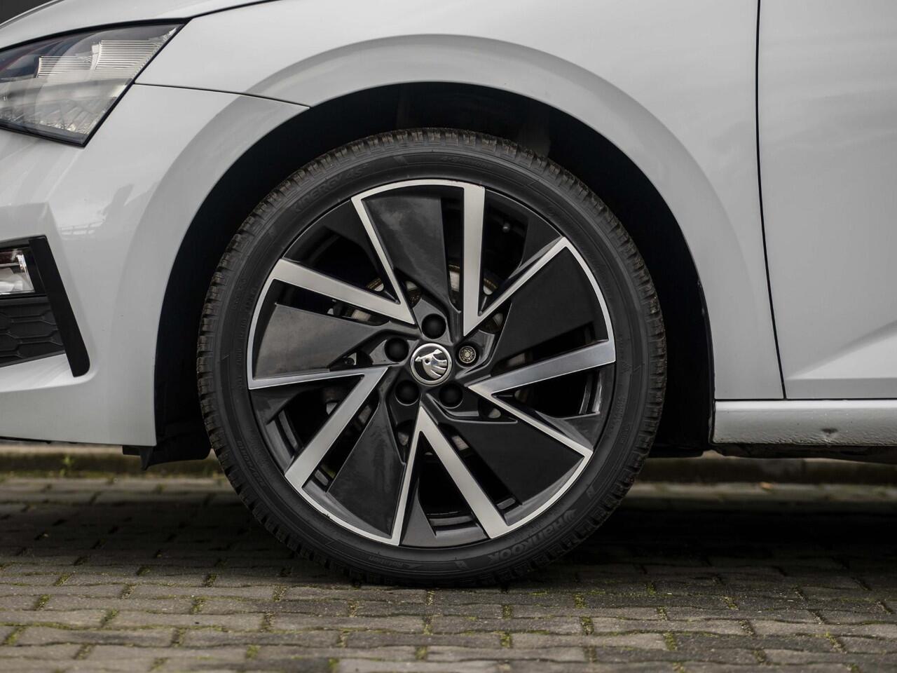 Skoda SCALA 1.5 TSI Sport Business
