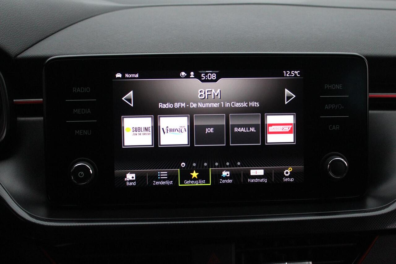 Skoda SCALA 1.0 TSI Sport Business