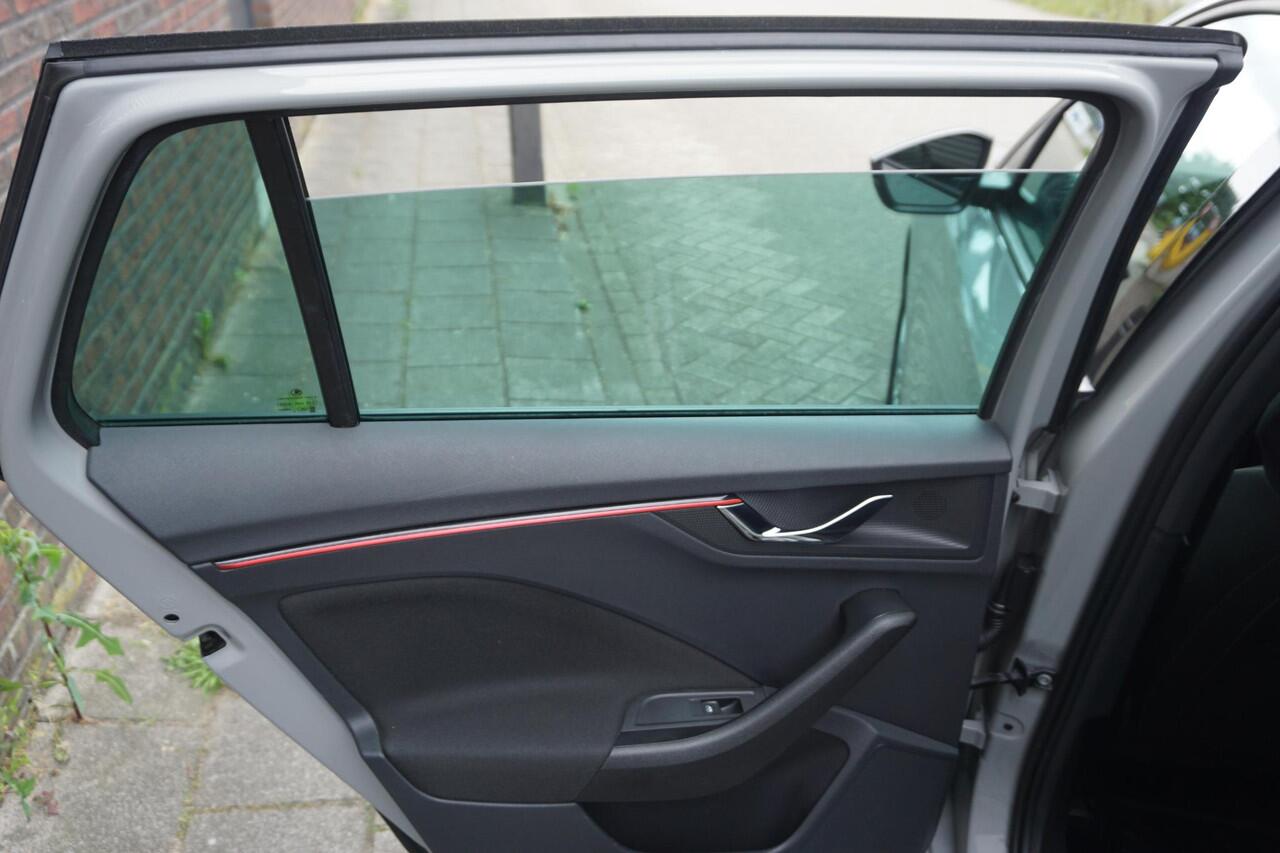 Skoda SCALA 1.5 TSI 150pk Sport Business/Virtual Cockpit/ Trekhaak wegklapbaar