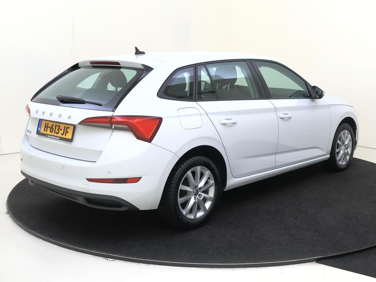 Skoda SCALA 1.0 TSI Style | Virtual cockpit | Cruise control | Navigatie | Climate control | Groot multimedia scherm | CarPlay | Keyless start |