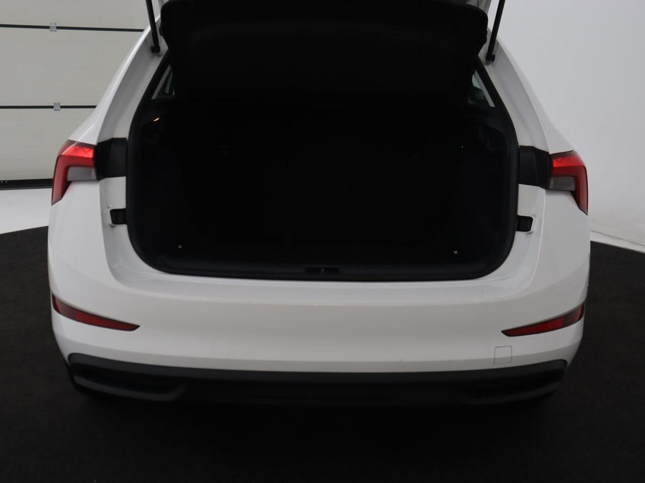 Skoda SCALA 1.0 TSI Ambition | Carplay | Full LED | Cruise control | Airco | Bluetooth | DAB