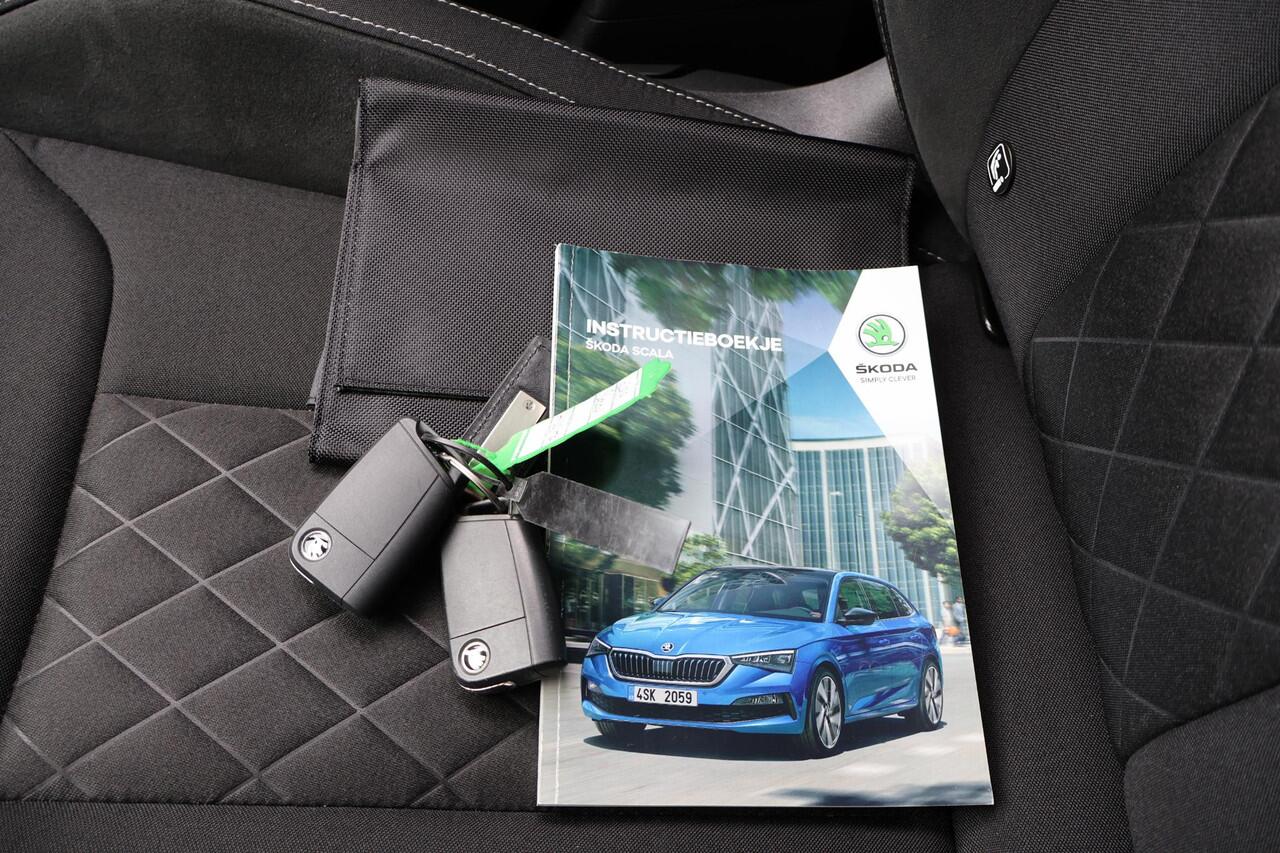 Skoda SCALA 1.5 Sport Business 1e Eigenaar | NL-Auto | Volledig Onderh | BTW | Klapbare Trekhaak | Camera | Donkere Hemel | Carplay | Full Led | Cruise | Bots waarschuwing | Full Led
