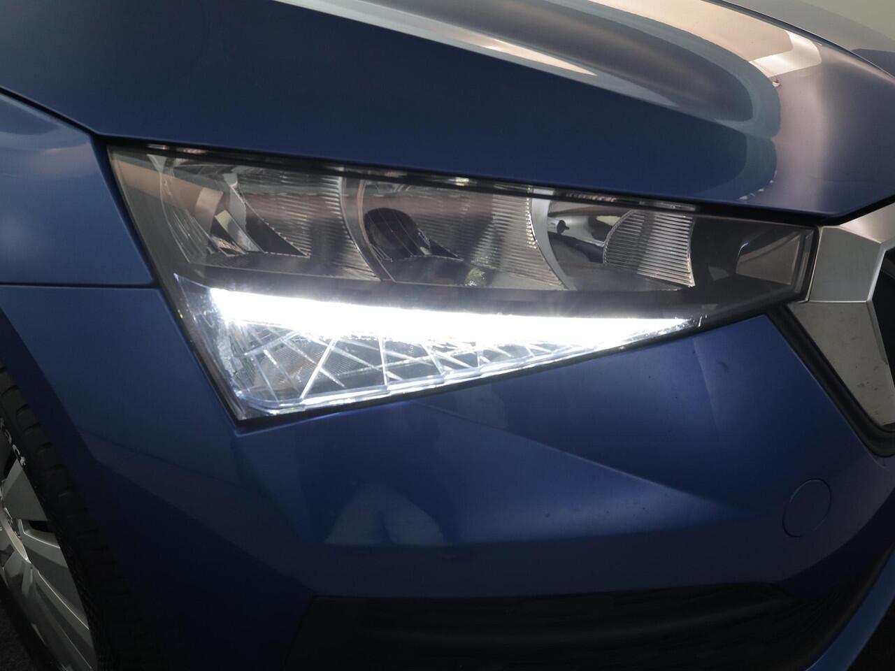 Skoda SCALA 1.0 TSI Active 115 pk | Airco | Cruise control | LED koplampen | Elektr. spiegels |