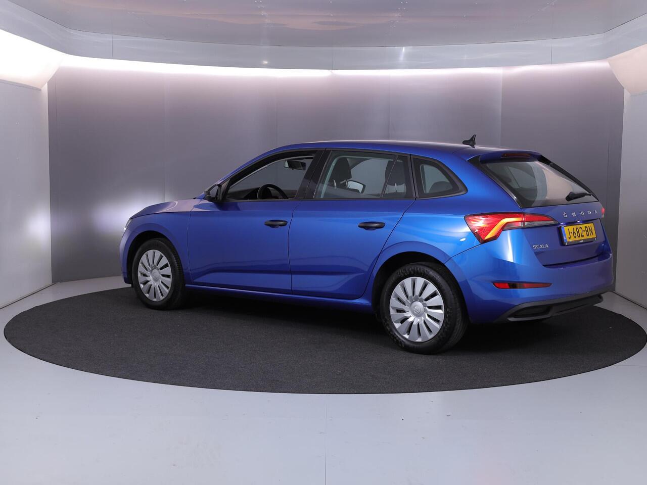 Skoda SCALA 1.0 TSI Active 115 pk | Airco | Cruise control | LED koplampen | Elektr. spiegels |