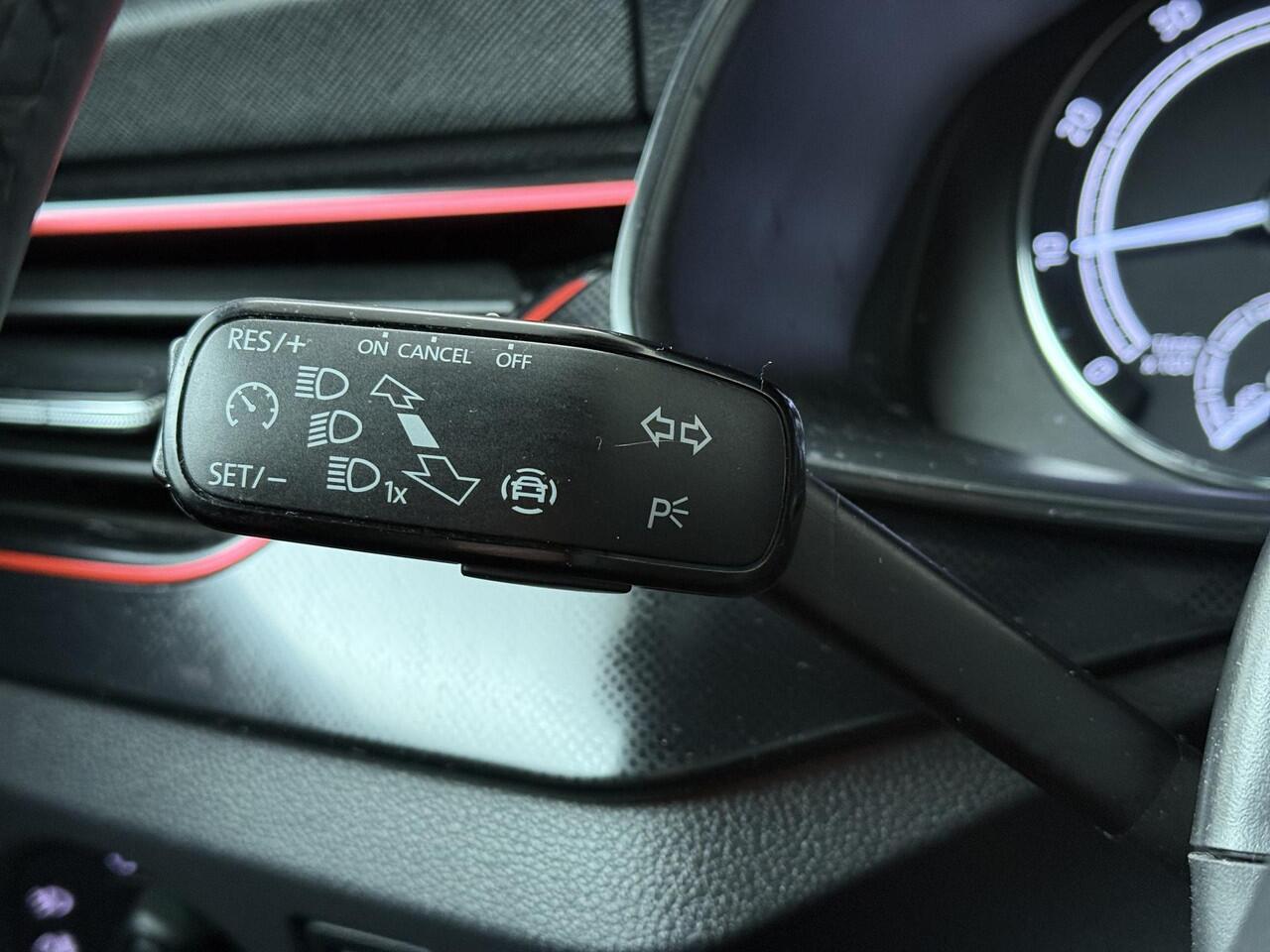 Skoda SCALA 1.0 TSI Sport Business | 115 PK | Climate control | Cruise control | Stoelverwarming |