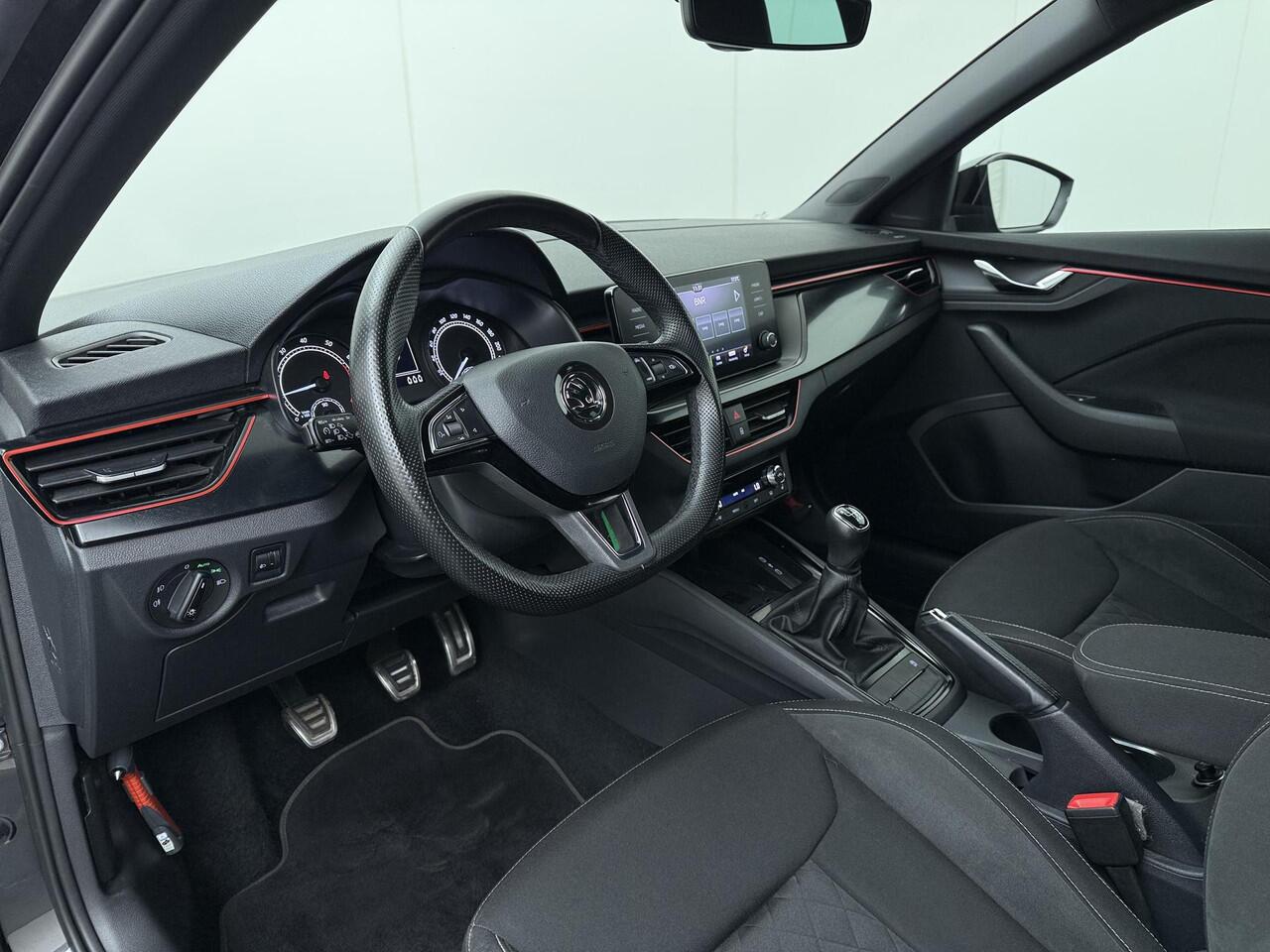 Skoda SCALA 1.0 TSI Sport Business | 115 PK | Climate control | Cruise control | Stoelverwarming |