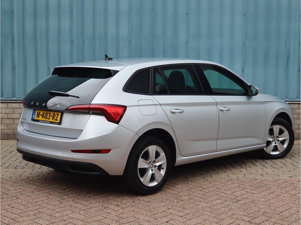 Skoda SCALA 1.0 TSI 110pk AUTOMAAT DSG | AIRCO | NAVI | APPLE CARPLAY / ANDROID AUTO |