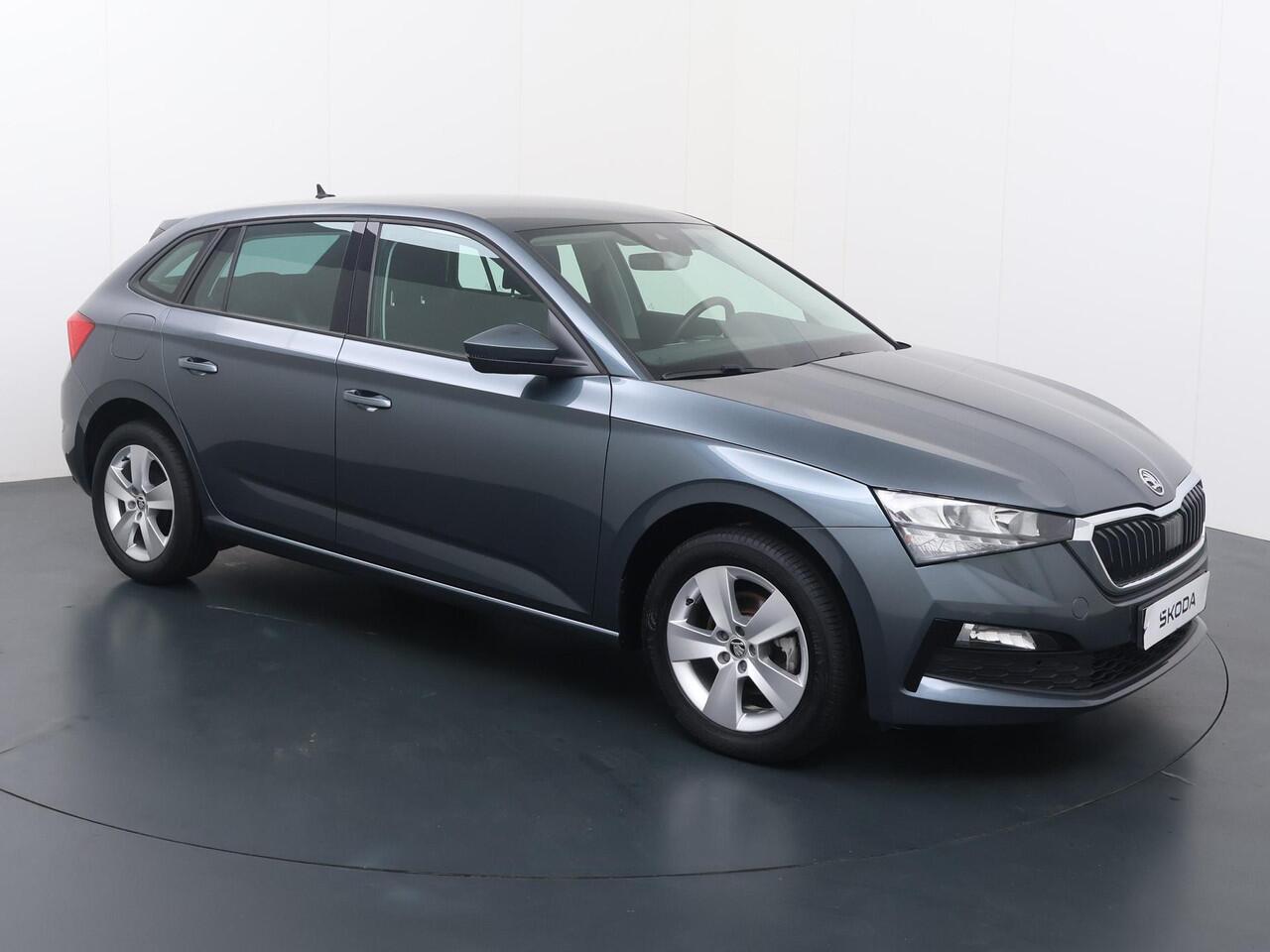 Skoda SCALA 1.0 TSI Ambition | 115 PK | Automaat | Multifunctioneel stuurwiel | Cruise control | Spraakbediening | Laneassist | Frontassist | Automatische verlichting | Climate | Dab+ | Bluetooth | Apple Carplay - Androidauto | Lm16'' |