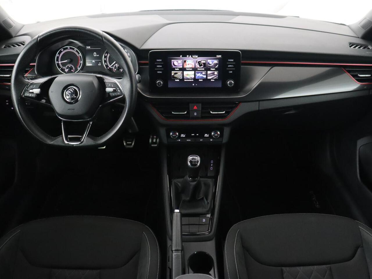 Skoda SCALA 1.0 TSI Sport | Carplay | Sportstoelen | Climate control | Parkeerhulp | Cruise control | Full LED | Bluetooth | DAB