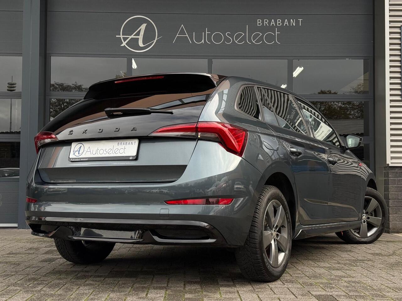 Skoda SCALA 1.5 TSI Monte Carlo DSG Navi LED