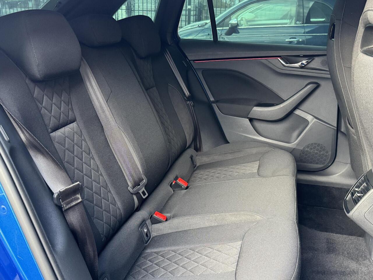 Skoda SCALA 1.0 TSI SPORT BUSINESS I AUTOMAAT I APPLE CARPLAY I ALCANTARA I CRUISE CONTROL