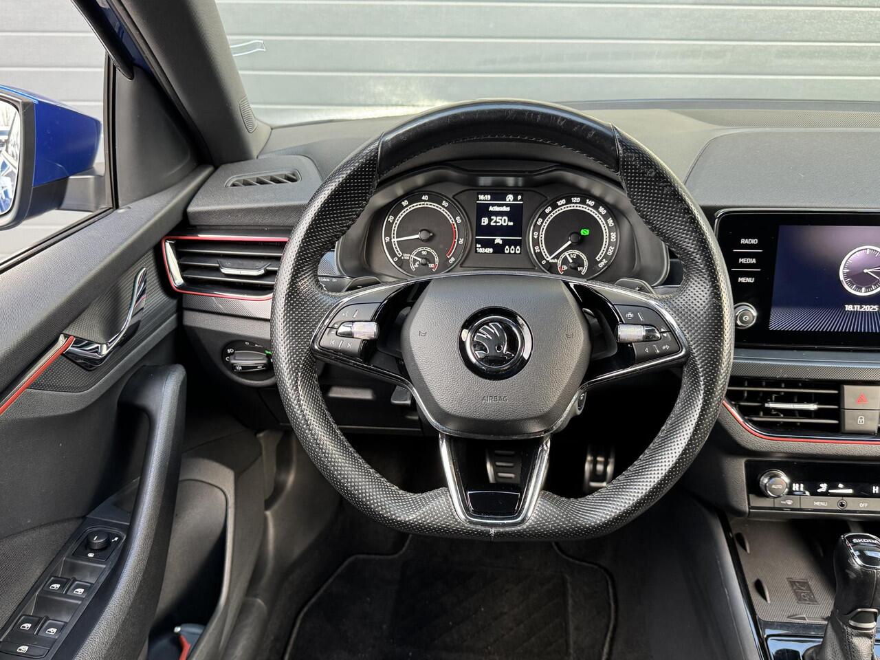 Skoda SCALA 1.0 TSI SPORT BUSINESS I AUTOMAAT I APPLE CARPLAY I ALCANTARA I CRUISE CONTROL