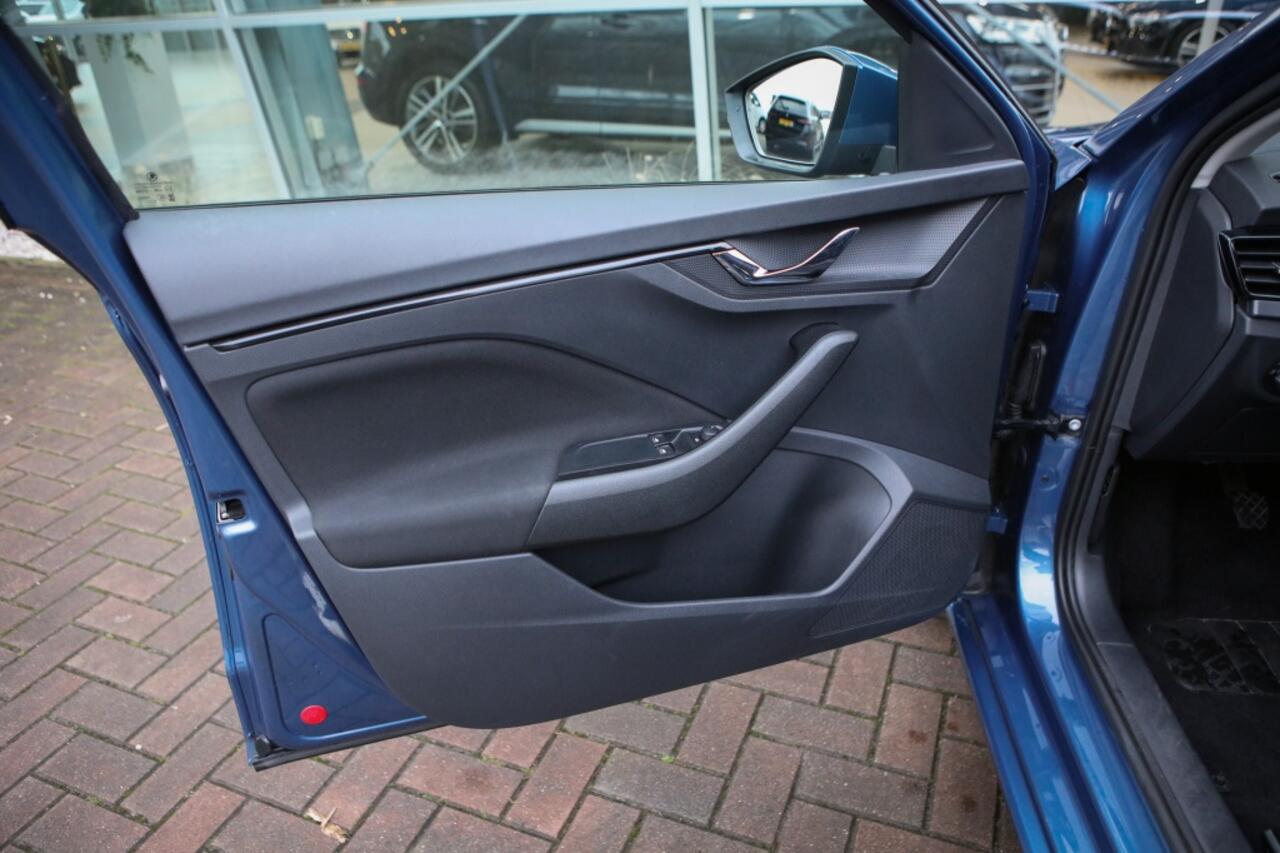 Skoda SCALA 1.0 TSI Active