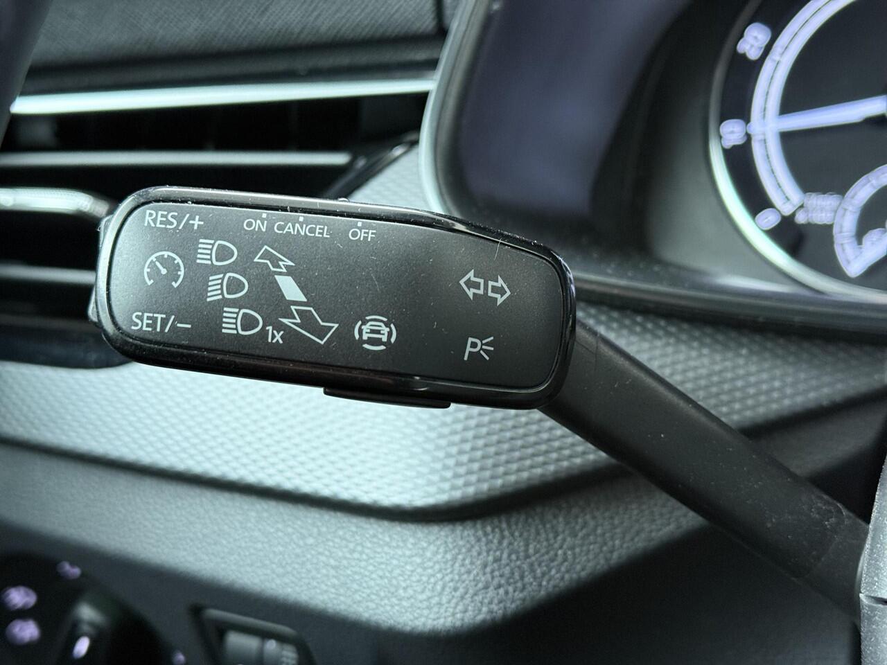 Skoda SCALA 1.0 TSI Ambition | 110 PK | LED verlichting | Cruise control | Apple Carplay/Android Auto |