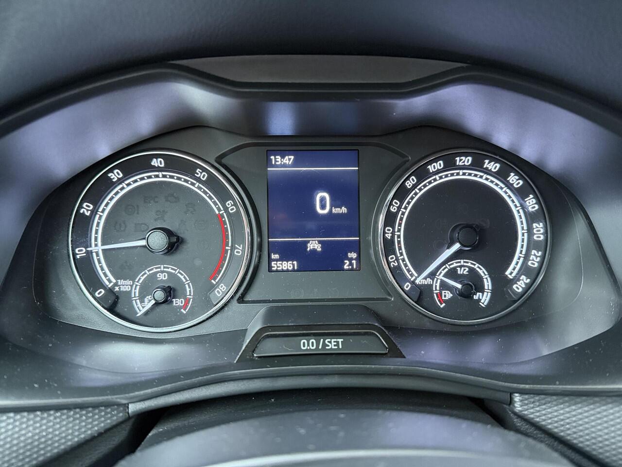 Skoda SCALA 1.0 TSI Ambition | 110 PK | LED verlichting | Cruise control | Apple Carplay/Android Auto |