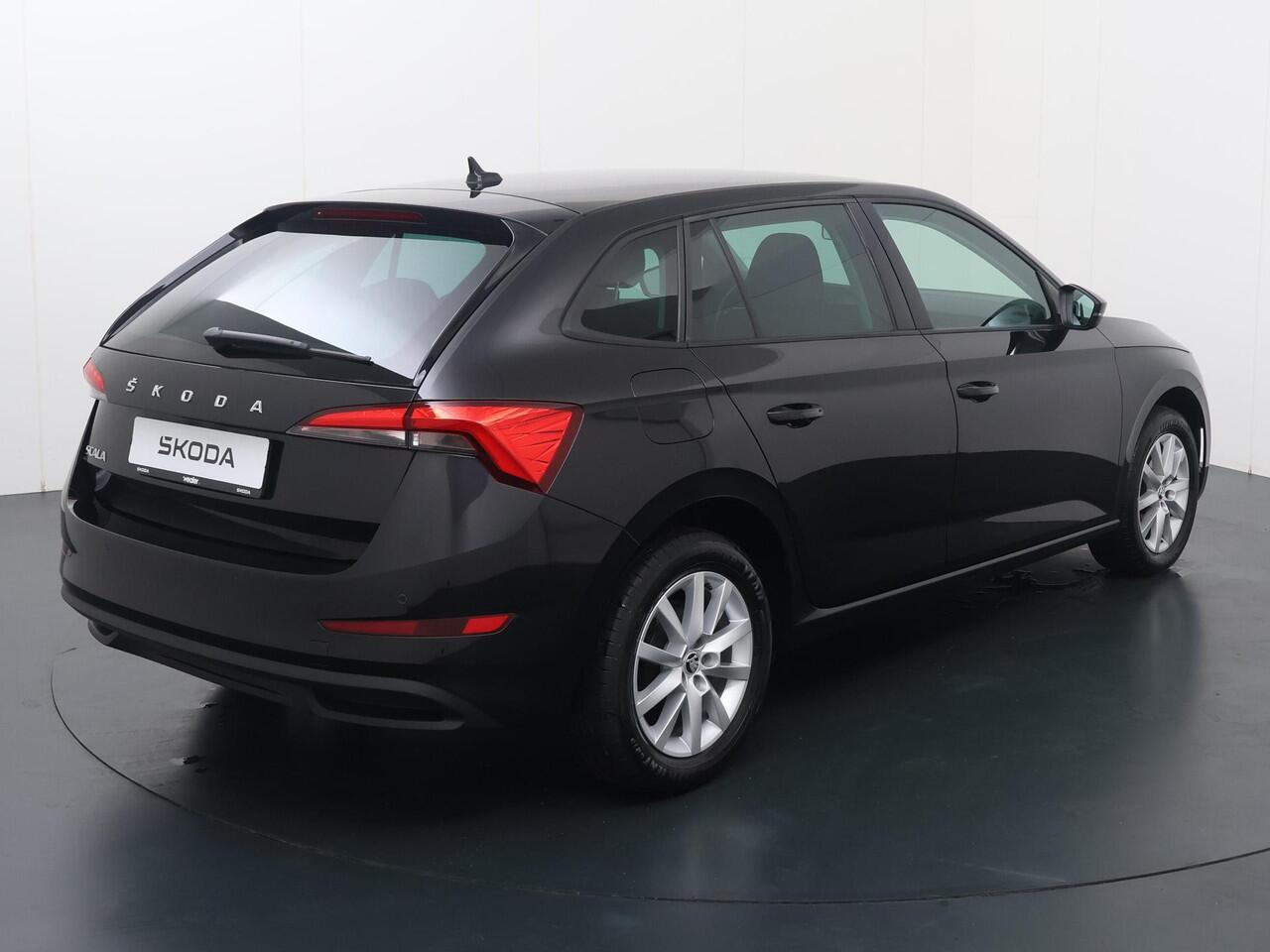 Skoda SCALA 1.0 TSI Ambition | 110 PK | Cruise control | Airco | Apple Carplay/Android Auto |