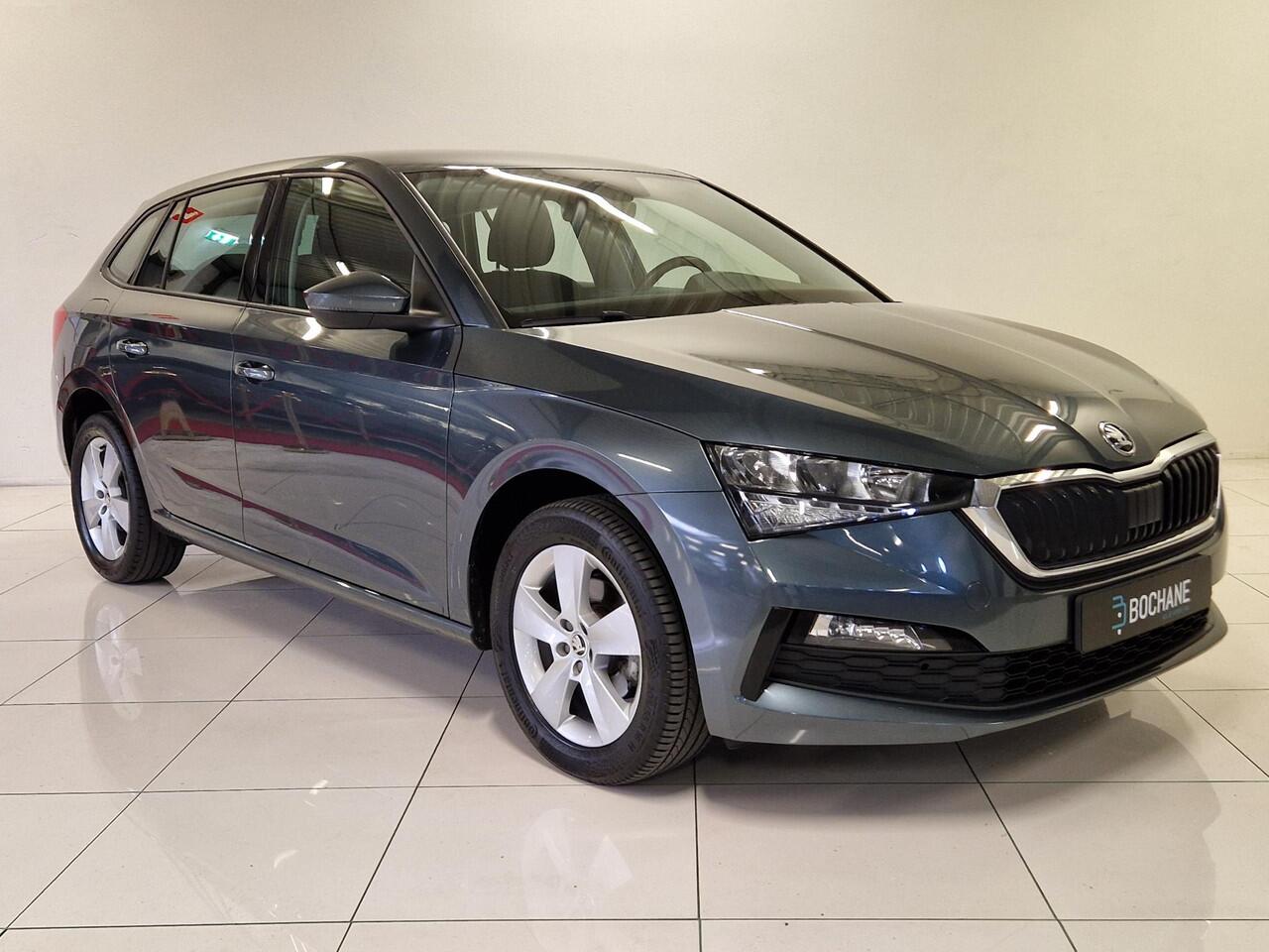 Skoda SCALA 1.0 TSI Ambition | Apple CarPlay / Android Auto navigatie | Climate Control | Licht metalen velgen |