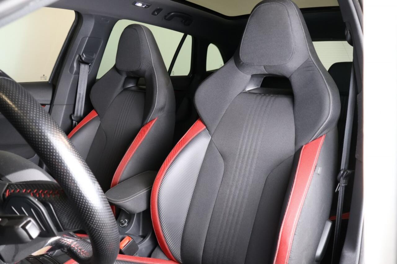 Skoda SCALA 1.5 TSI DSG 150pk Monte Carlo - Panoramadak - Digitaal dashboard