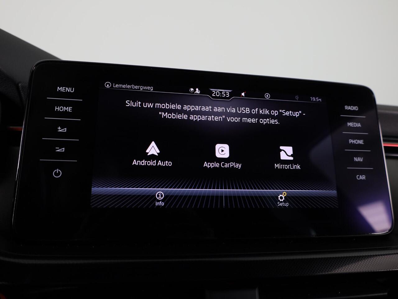 Skoda SCALA 1.0 TSI Sport Business 110 pk Automaat (DSG) | Navigatie | Parkeersensoren achter | Achteruitrijcamera | Adaptieve cruise control | Full LED koplampen | Voll. digitaal instrumentenpaneel |