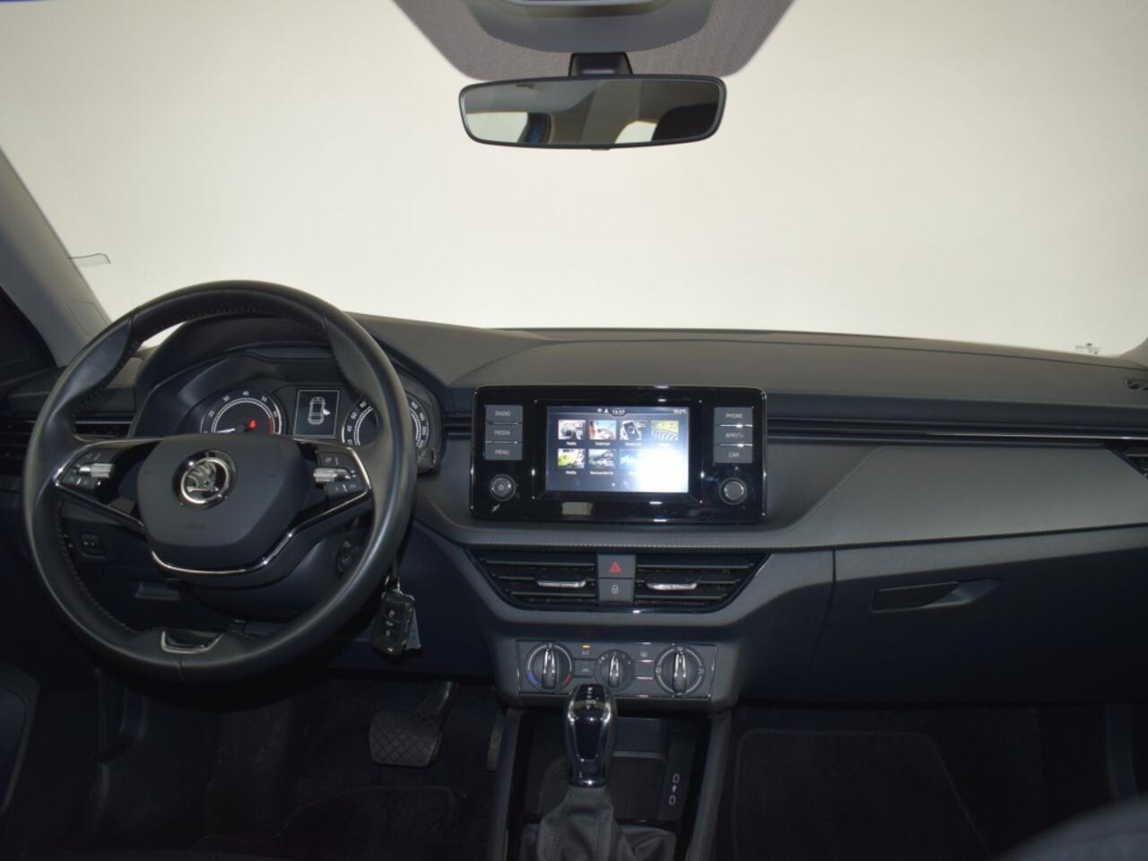 Skoda SCALA 1.0 TSI Ambition | DSG o CarPlay o Trekhaak o Parkeersensoren