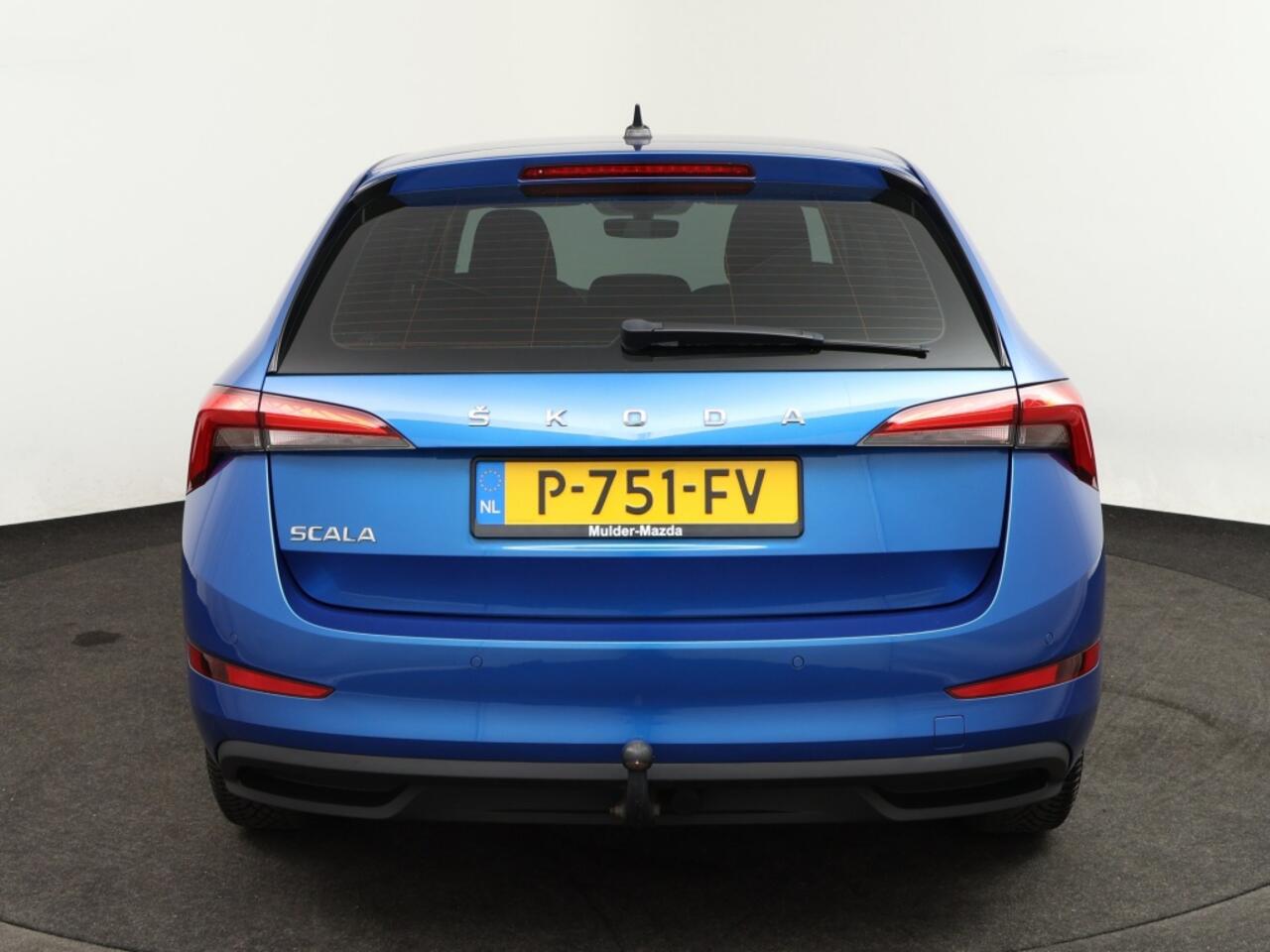 Skoda SCALA 1.0 TSI Ambition | DSG o CarPlay o Trekhaak o Parkeersensoren