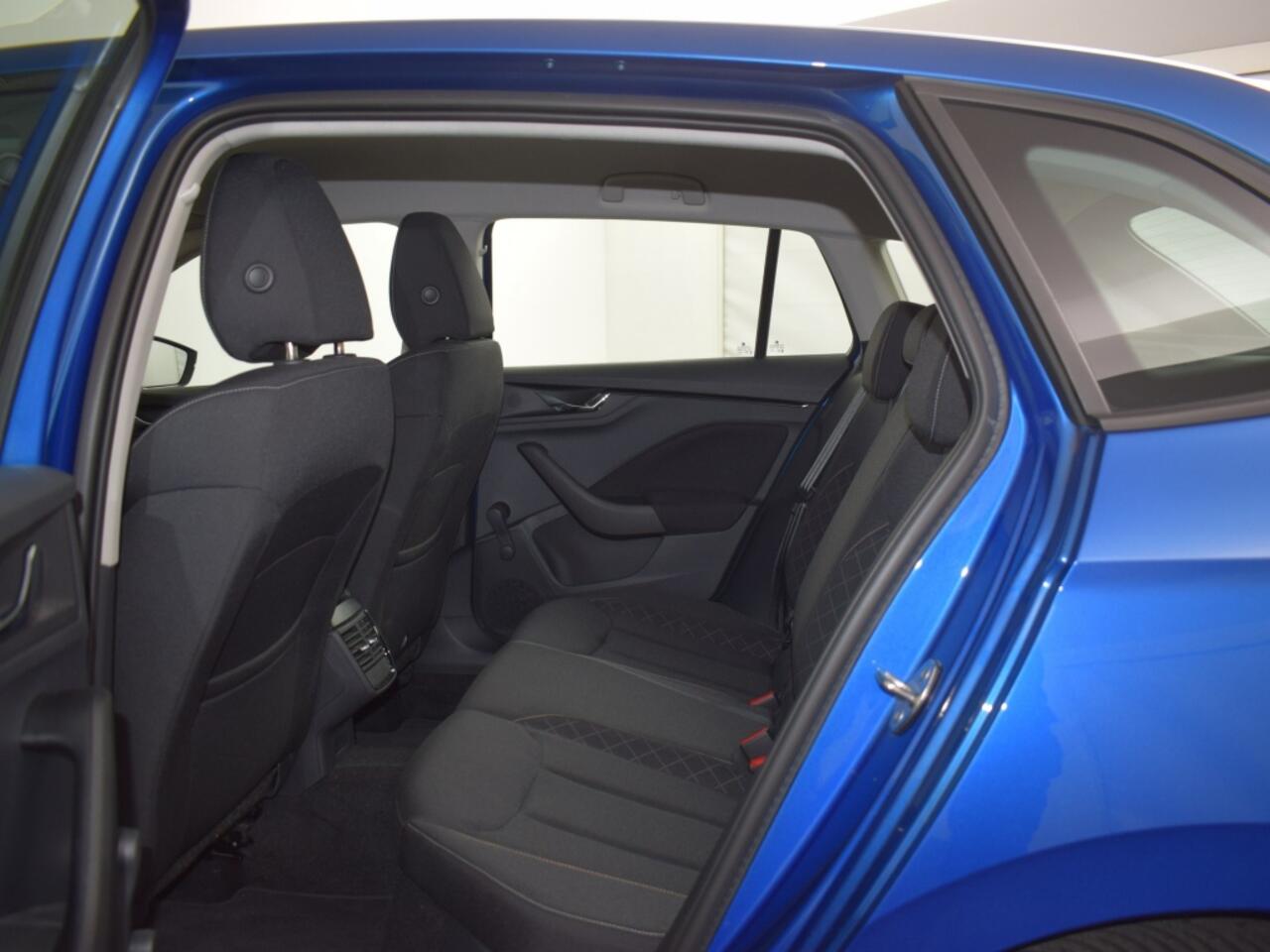 Skoda SCALA 1.0 TSI Ambition | DSG o CarPlay o Trekhaak o Parkeersensoren