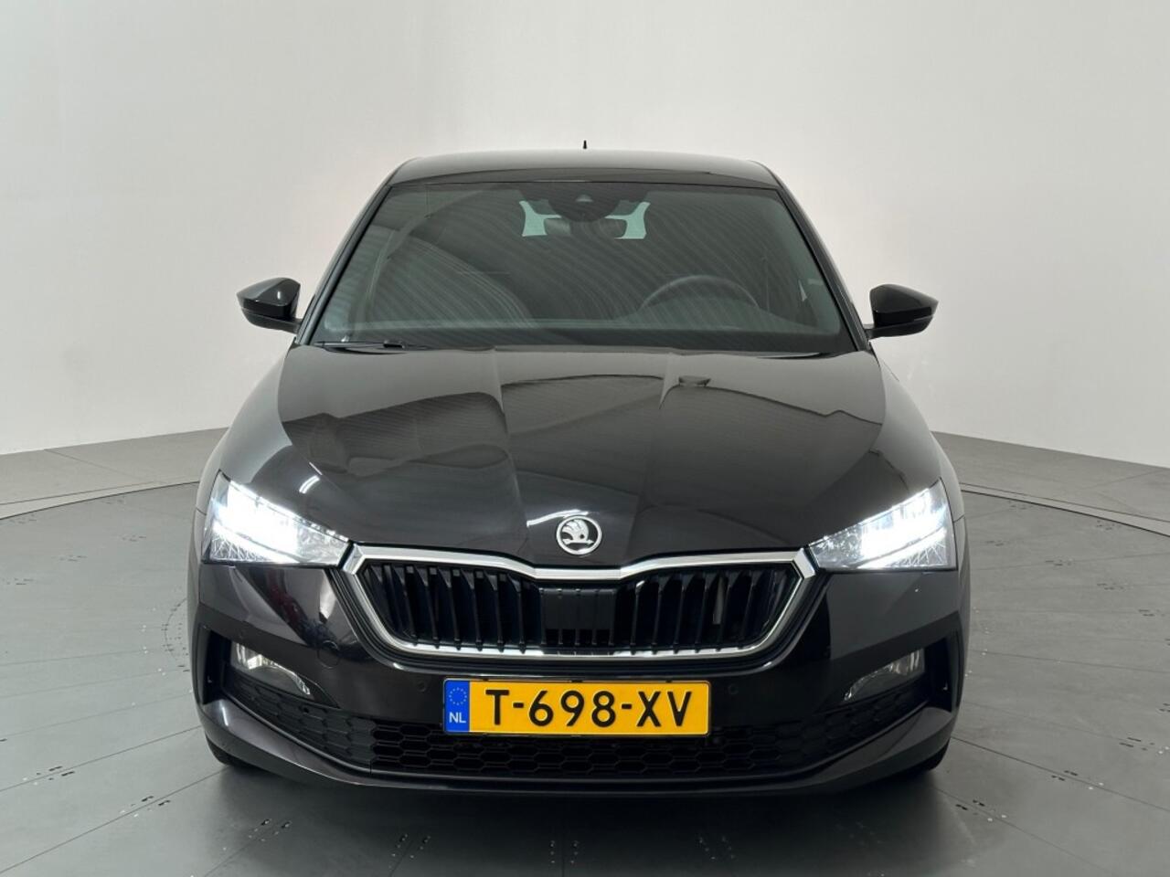 Skoda SCALA 1.0 TSI SPORT BNS NAVI PDC V+A