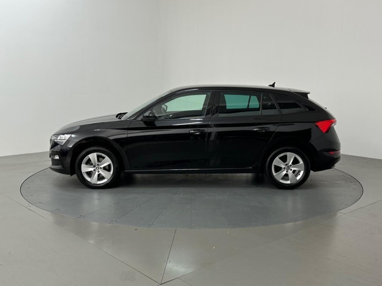Skoda SCALA 1.0 TSI SPORT BNS NAVI PDC V+A