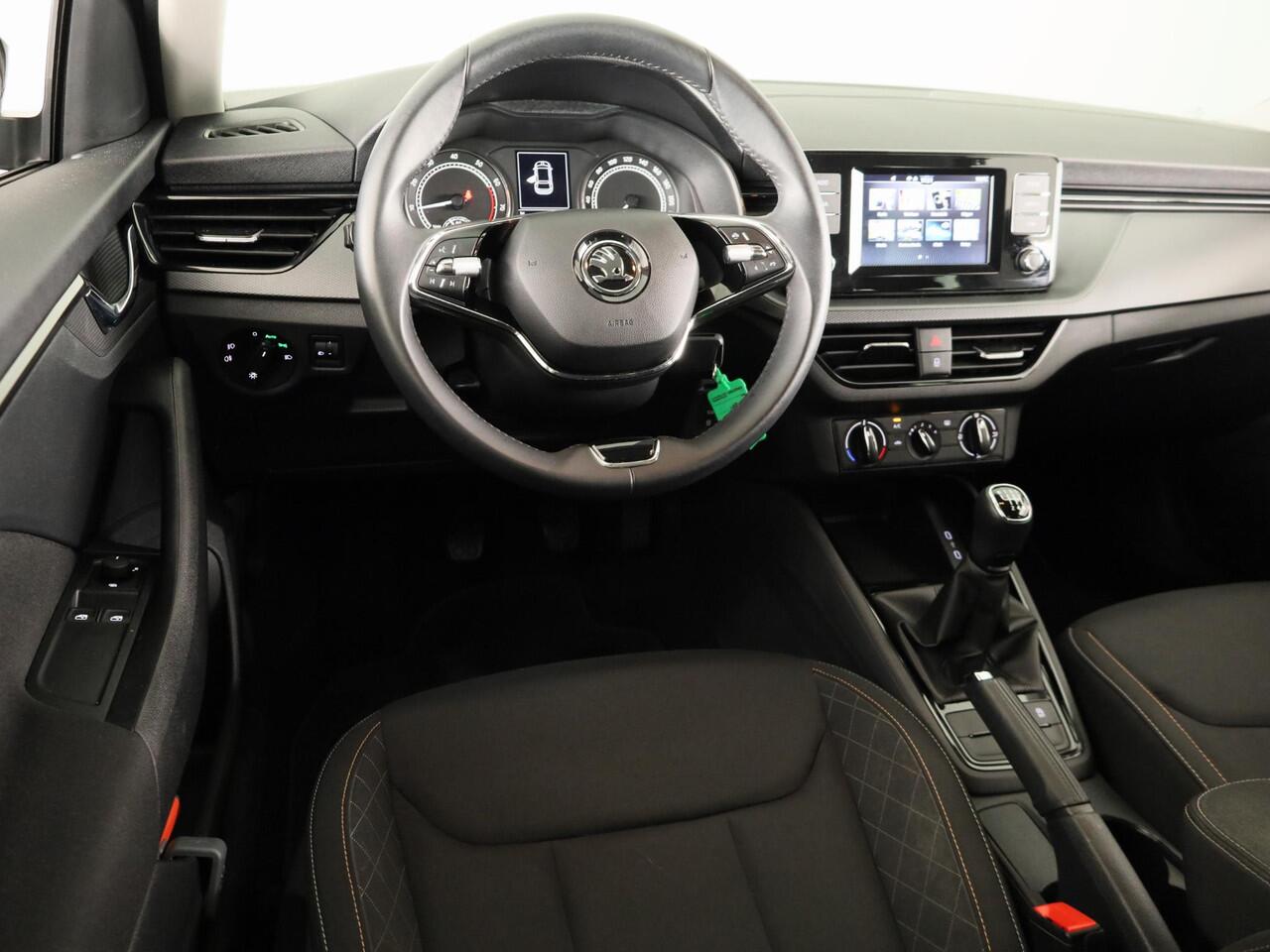 Skoda SCALA 1.0 TSI Ambition 110pk | Verlengde garantie | Navigatie via app | Cruise controle | Airconditioning | 16 inch Lichtmetalen velgen |