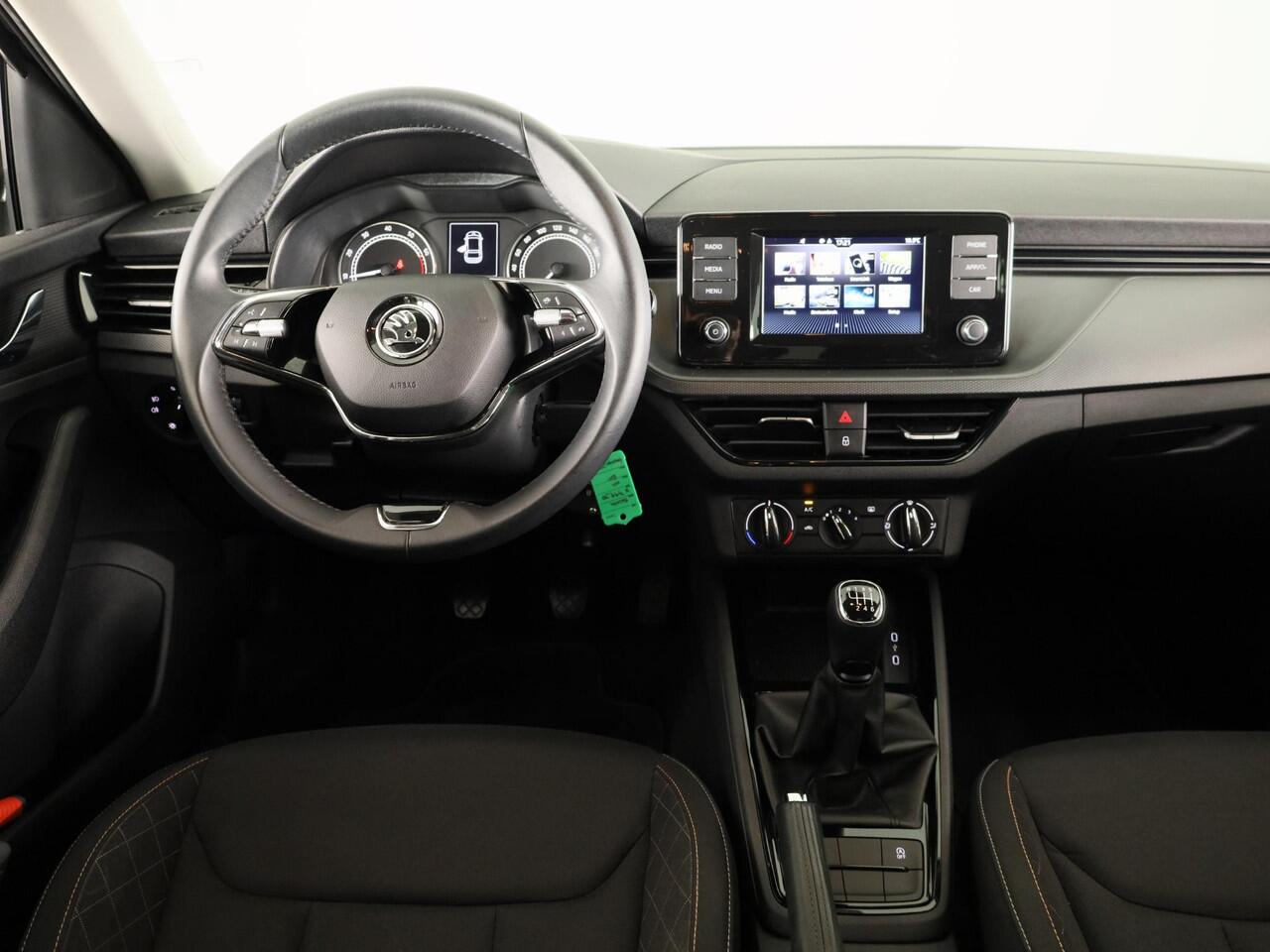 Skoda SCALA 1.0 TSI Ambition 110pk | Verlengde garantie | Navigatie via app | Cruise controle | Airconditioning | 16 inch Lichtmetalen velgen |