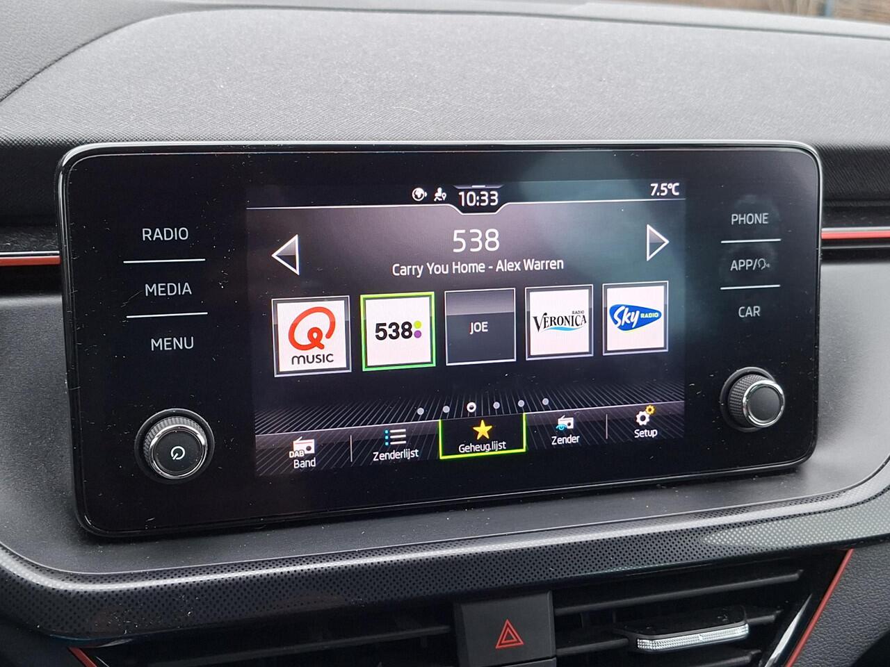 Skoda SCALA 1.0 TSI Sport Business 110 PK | NL-auto | rijklaarprijs!!