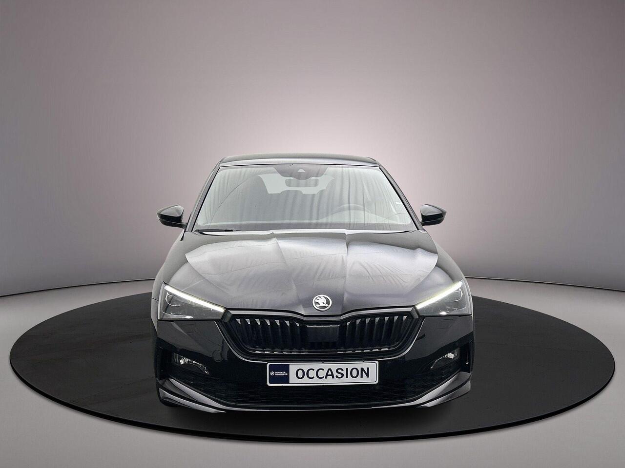 Skoda SCALA Monte Carlo 1.5 TSI 150pk DSG Automaat Panoramadak, Achteruitrijcamera, Navigatie, Stoelverwarming, Cruise control, Airco, App connect, Parkeersensoren, LED verlichting