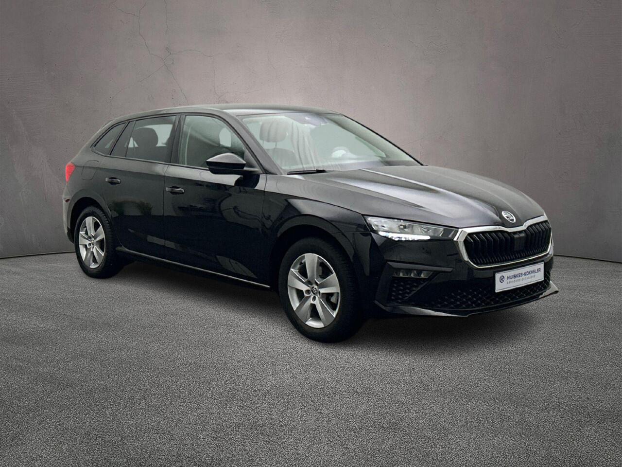 Skoda SCALA Selection 1.0 TSI 115pk Cruise control, Parkeersensor achter, LED koplampen, App connect, DAB, Radio, Airco, Bluetooth