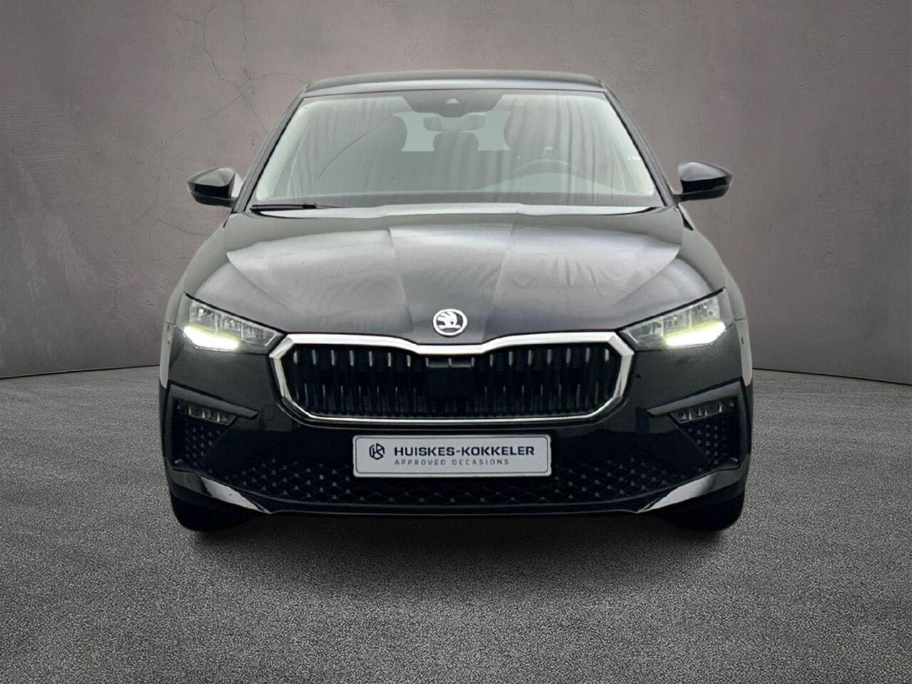 Skoda SCALA Selection 1.0 TSI 115pk Cruise control, Parkeersensor achter, LED koplampen, App connect, DAB, Radio, Airco, Bluetooth