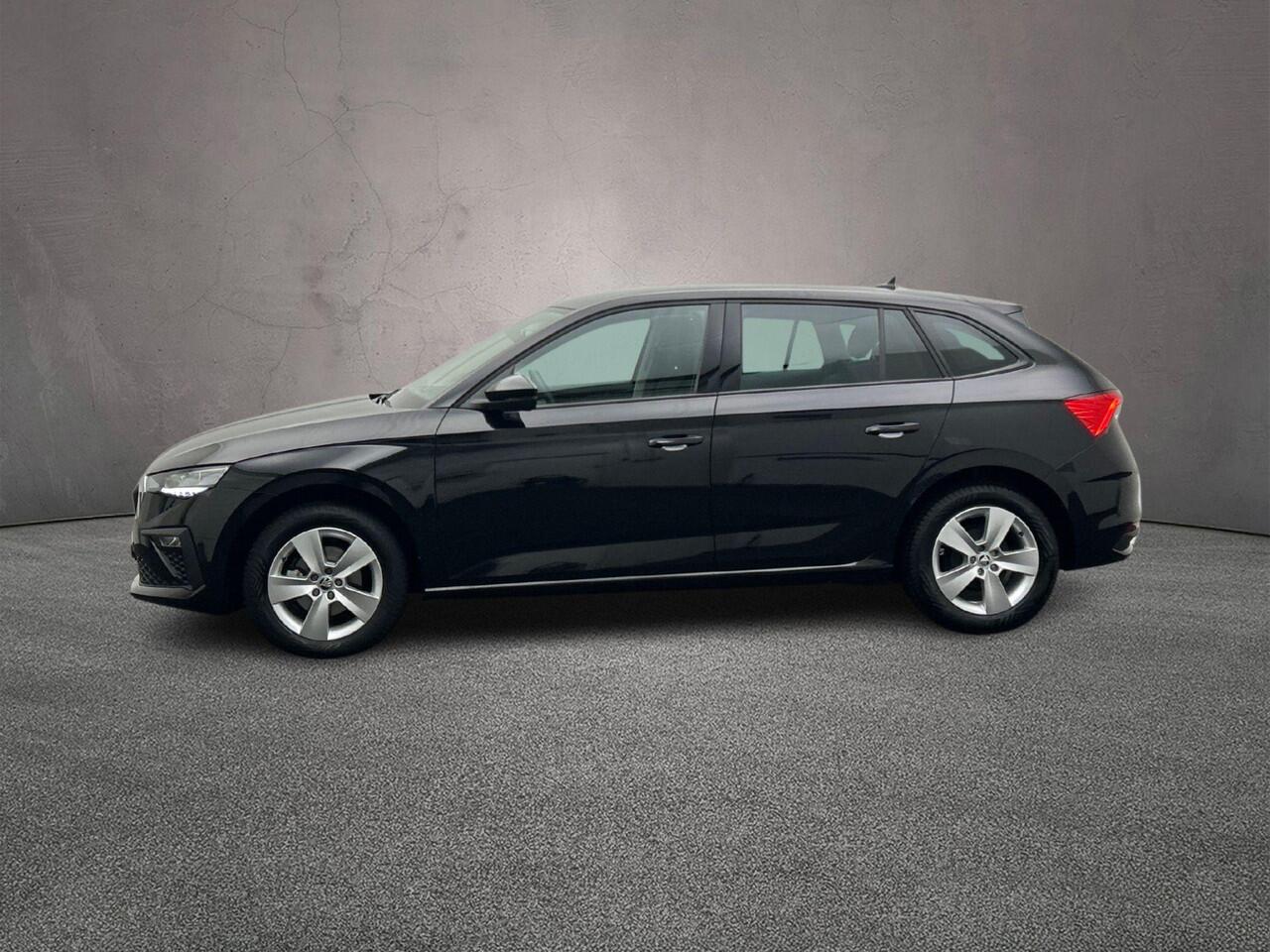 Skoda SCALA Selection 1.0 TSI 115pk Cruise control, Parkeersensor achter, LED koplampen, App connect, DAB, Radio, Airco, Bluetooth
